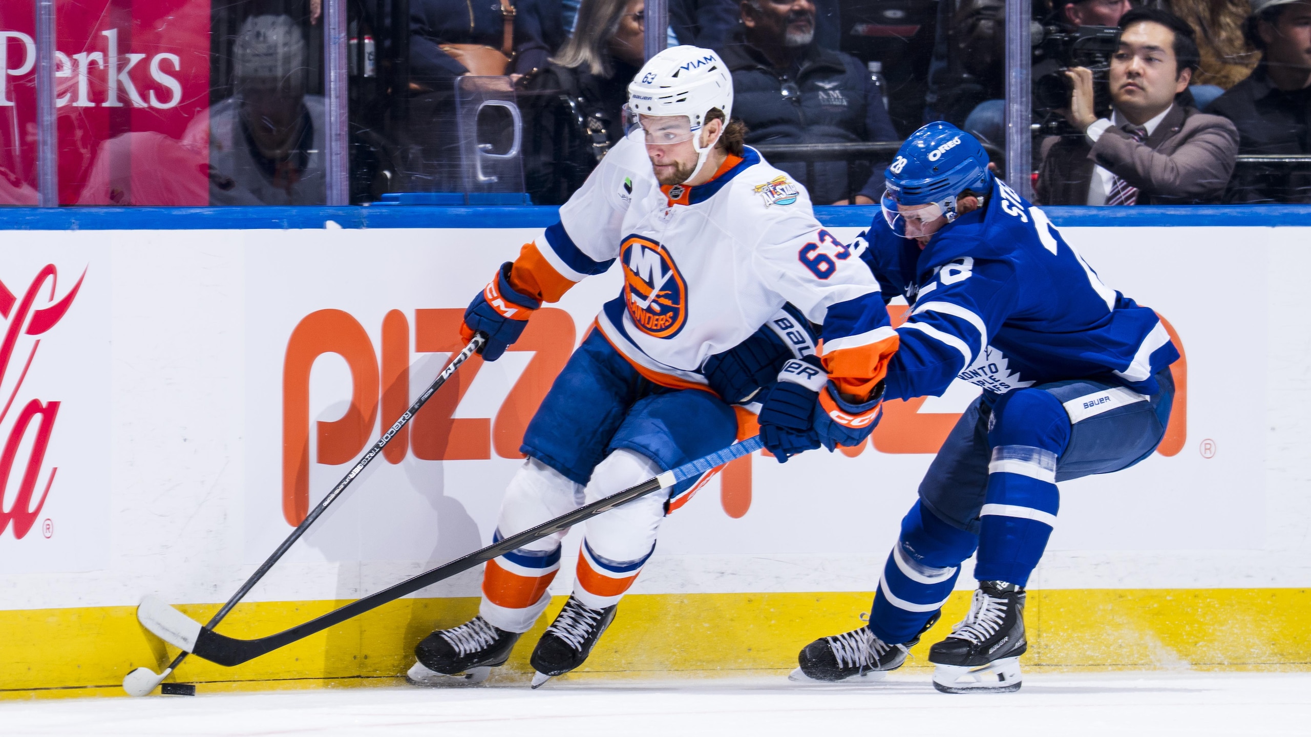 New York Islanders v Toronto Maple Leafs