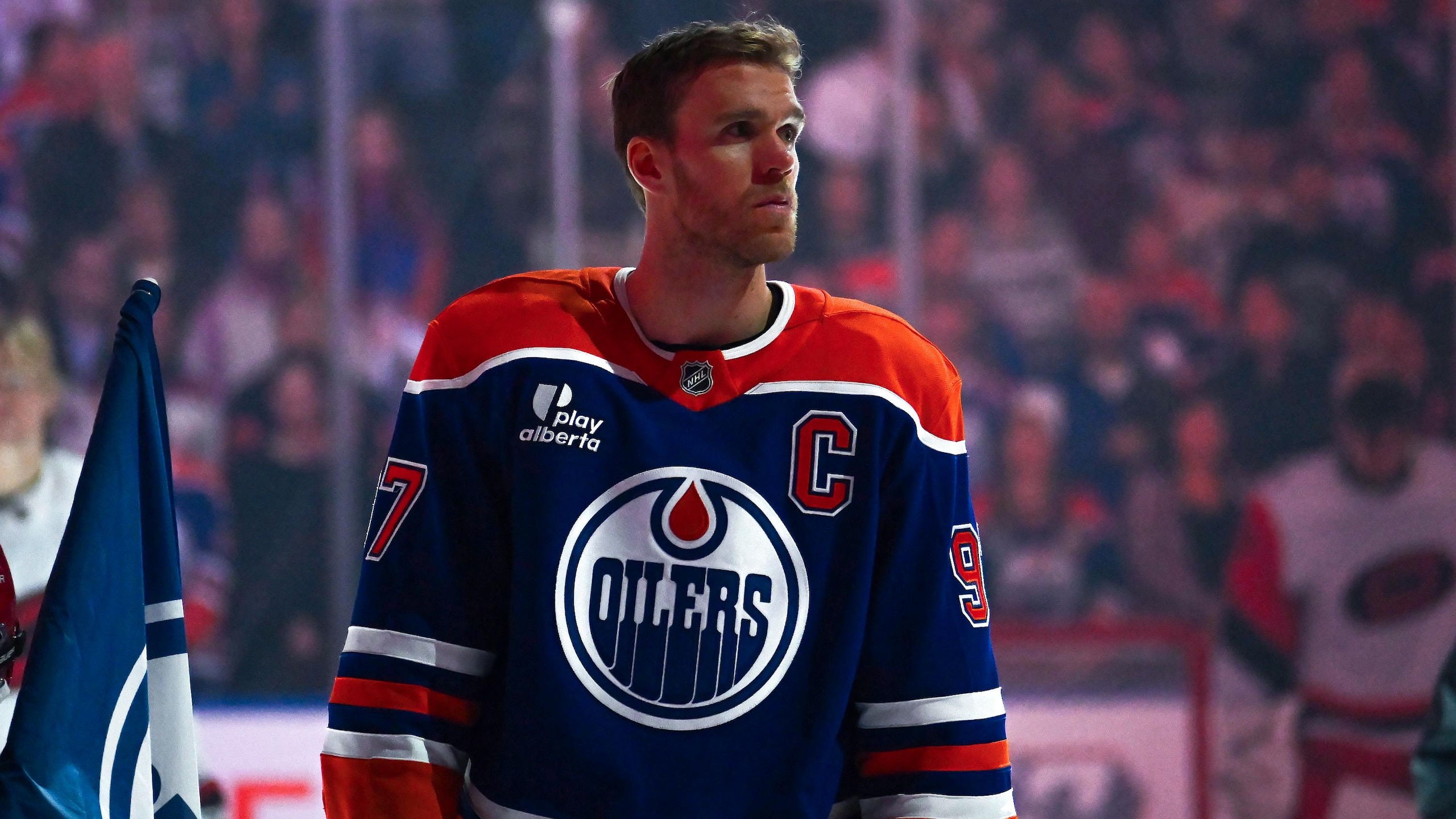 Carolina Hurricanes v Edmonton Oilers Carolina Hurricanes v Edmonton Oilers