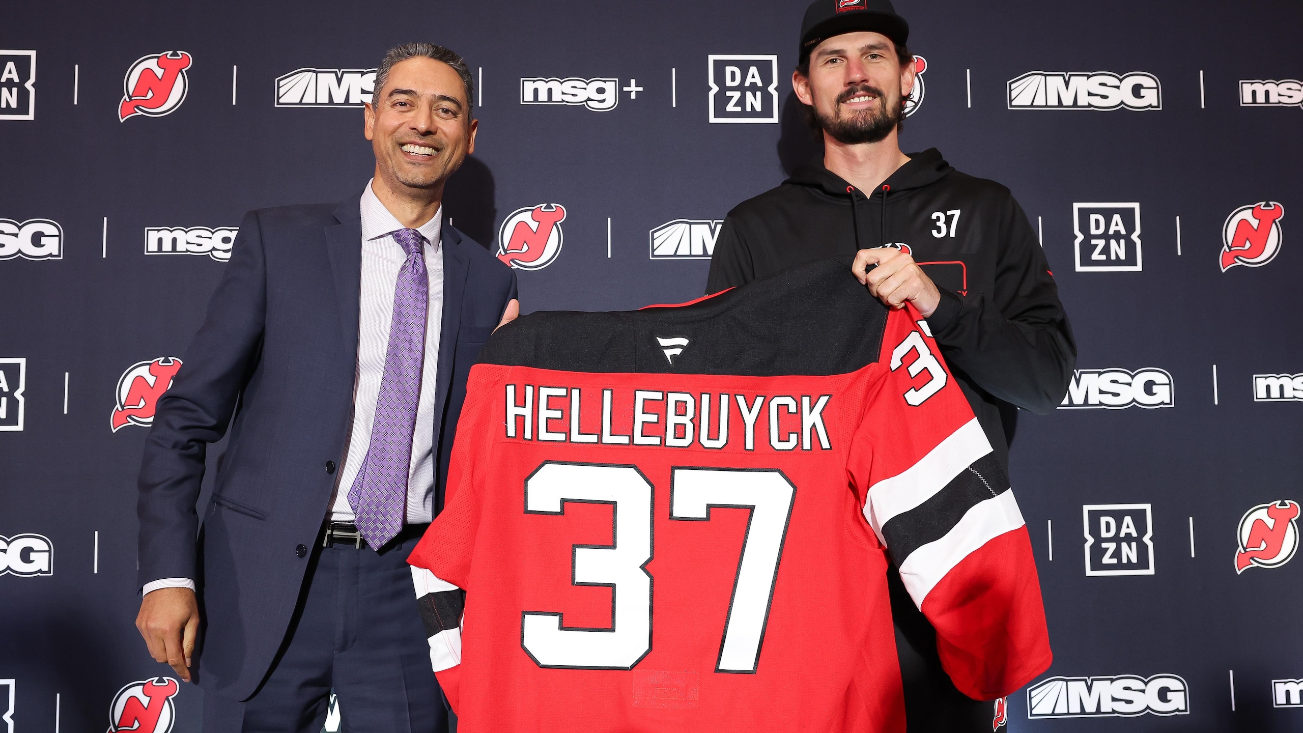 Los Angeles Kings v New Jersey Devils