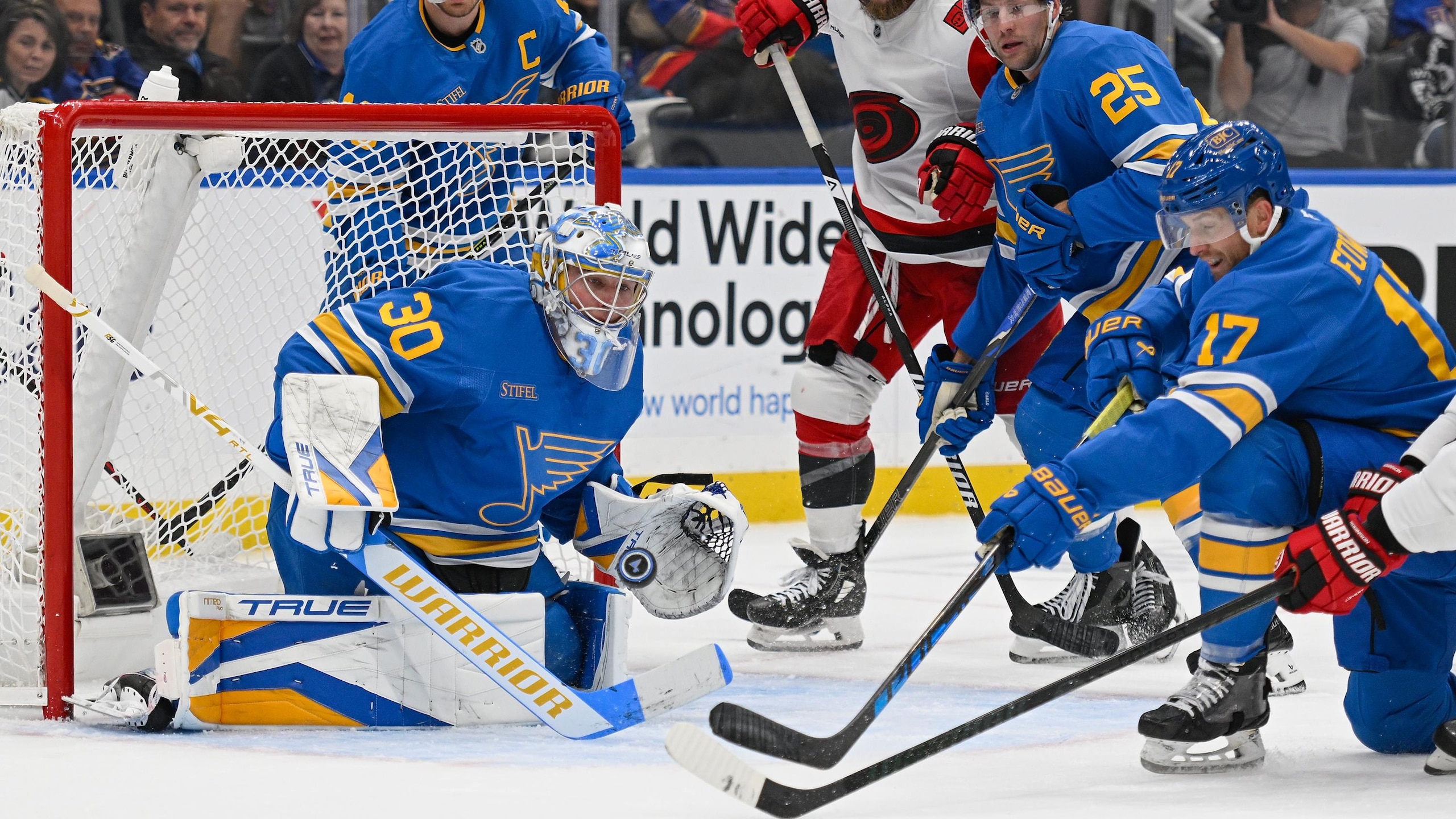 Carolina Hurricanes v St. Louis Blues