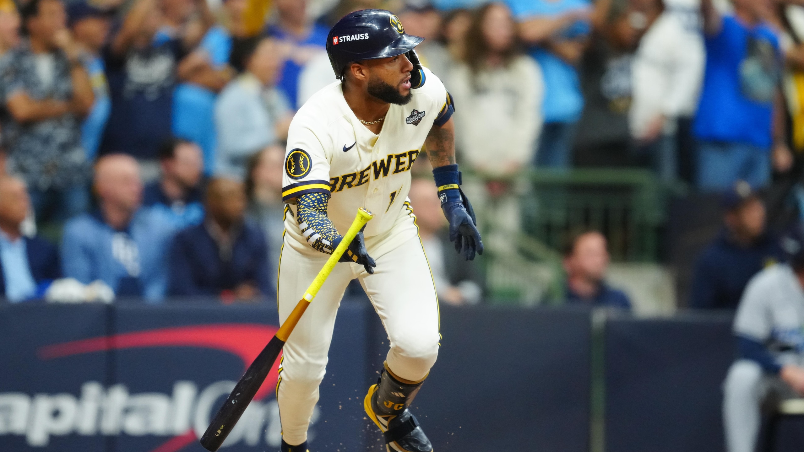 World Series - Tampa Bay Rays v Milwaukee Brewers - Game 2 World Series - Tampa Bay Rays v Milwaukee Brewers - Game 2