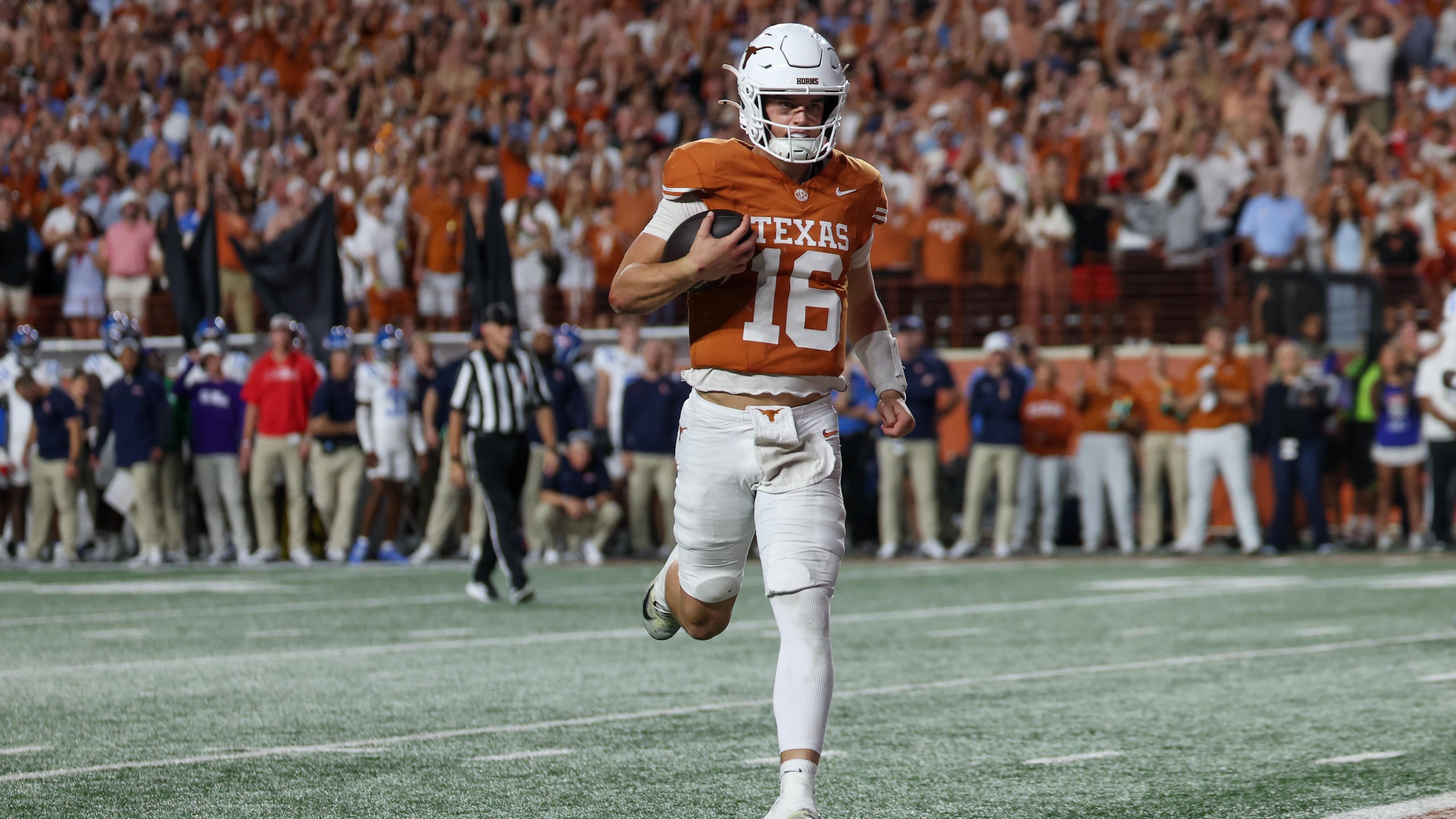 COLLEGE FOOTBALL: OCT 24 Ole Miss at Texas