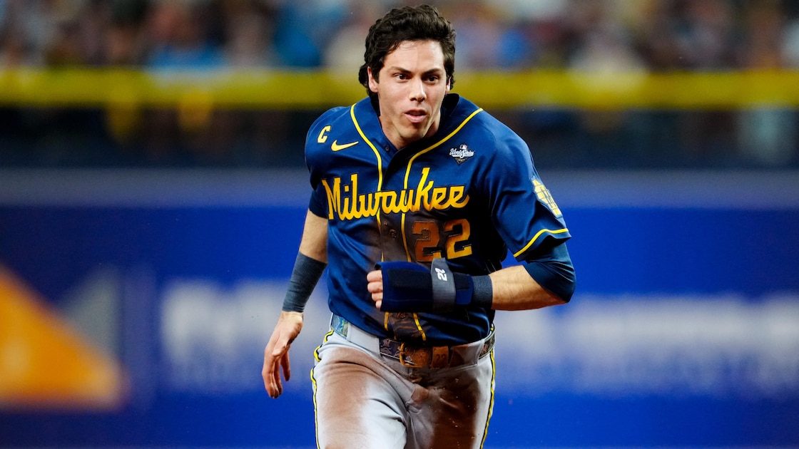 Christian Yelich Urges Brewers to Face Adversity After Game 4 Loss