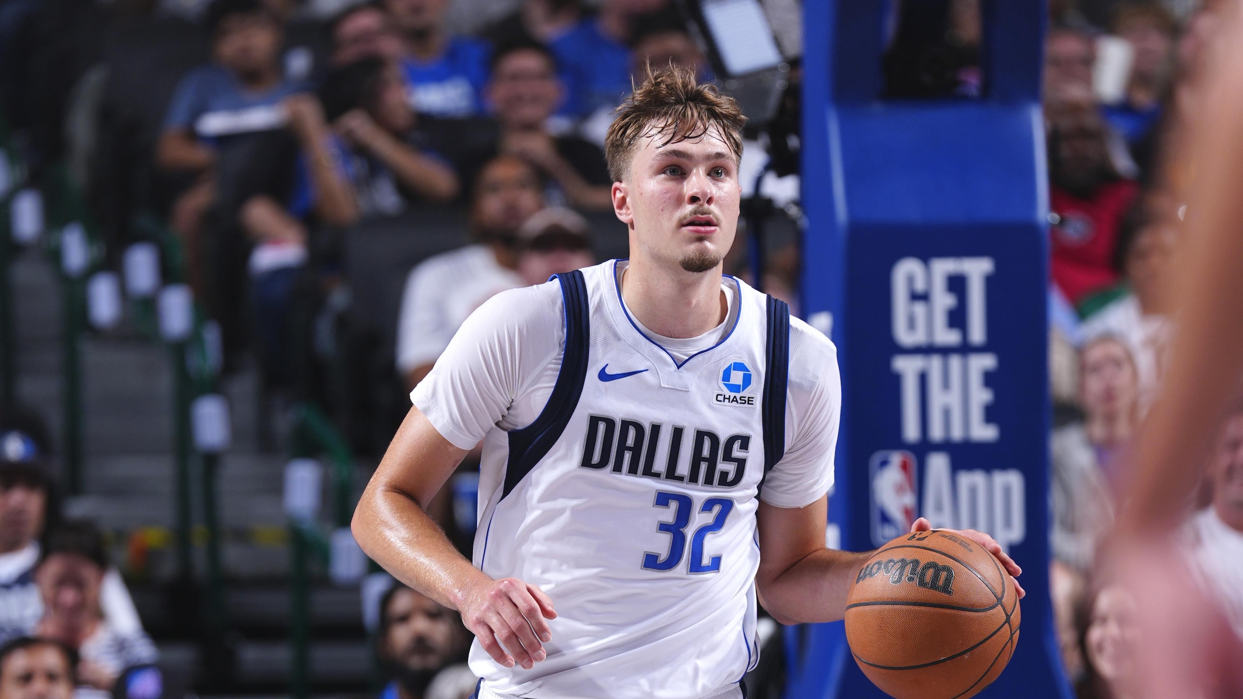Oklahoma City Thunder v Dallas Mavericks Oklahoma City Thunder v Dallas Mavericks