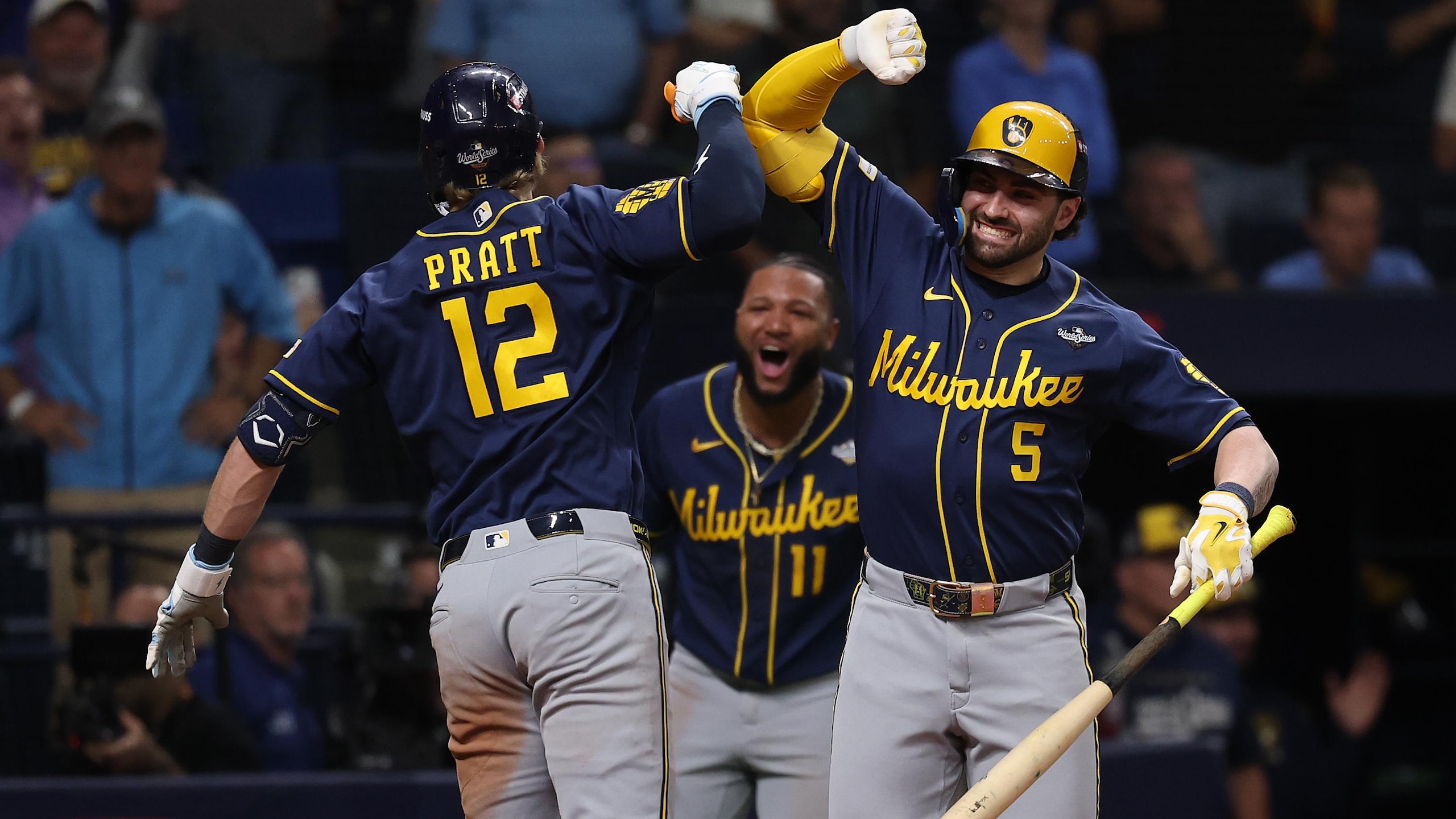World Series: Milwaukee Brewers v Tampa Bay Rays - Game Four