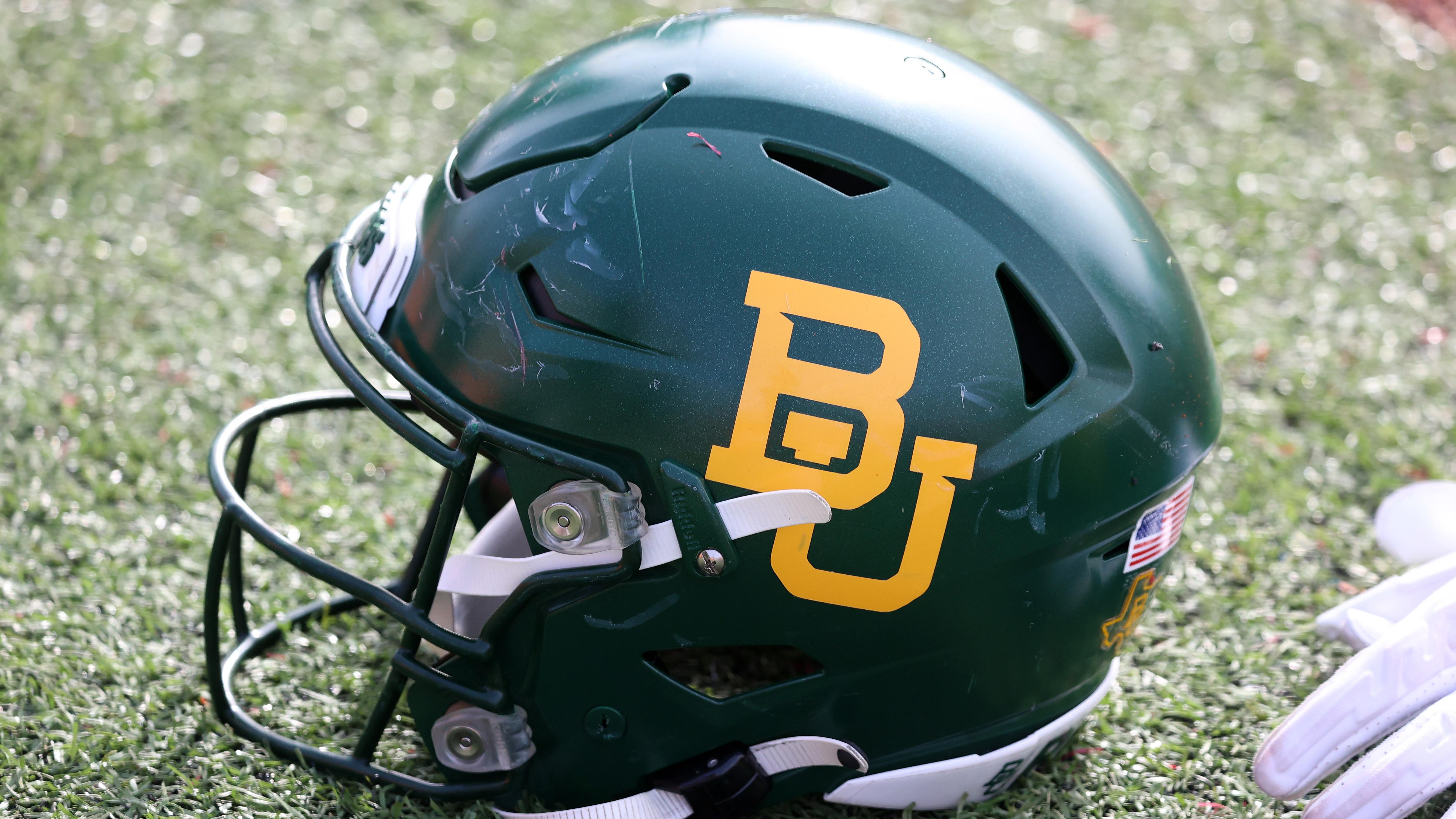Baylor CFB Reveals Helmet Decals Honoring Alex Foster, Central Texas Flood Victims