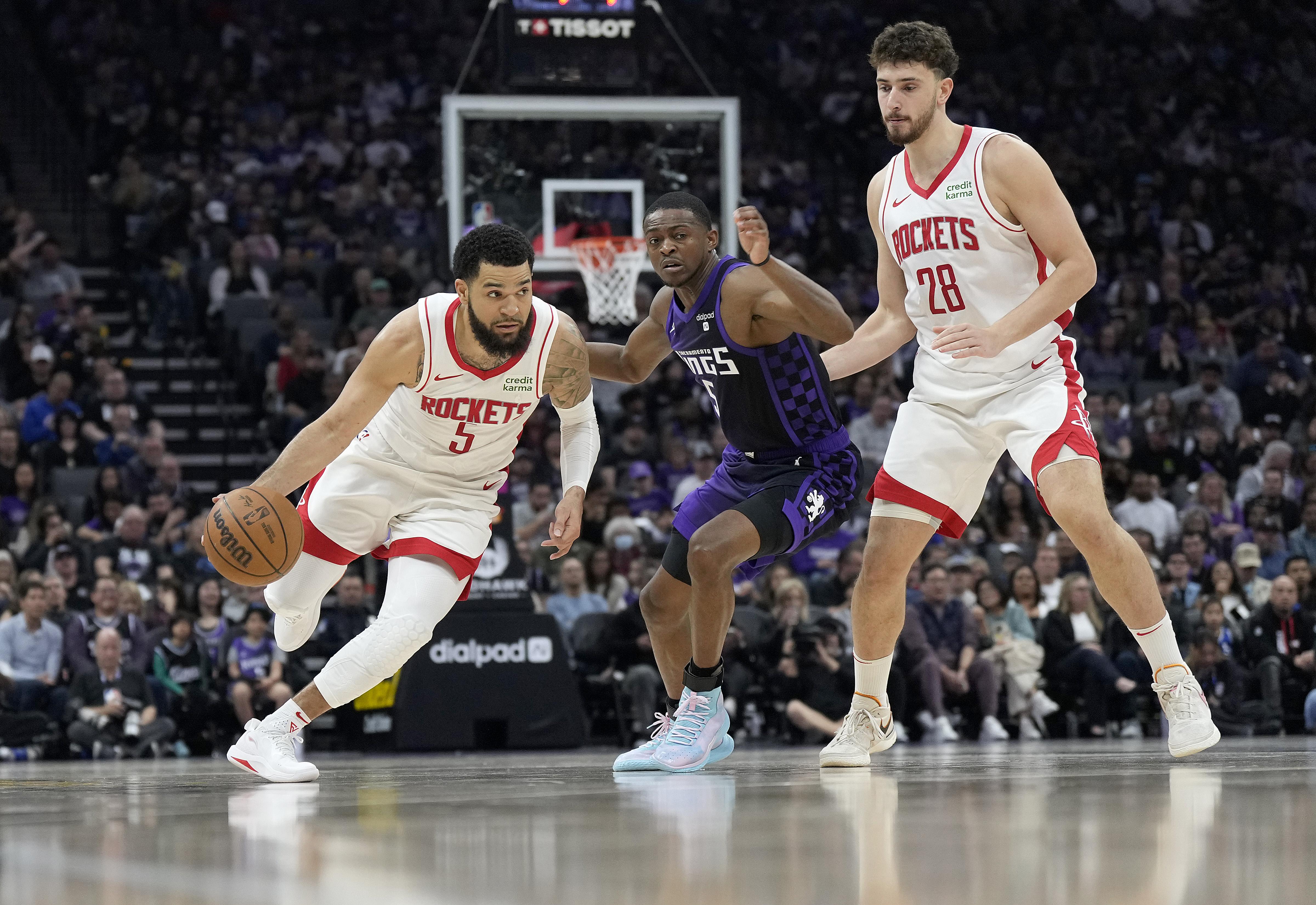 Houston Rockets v Sacramento Kings