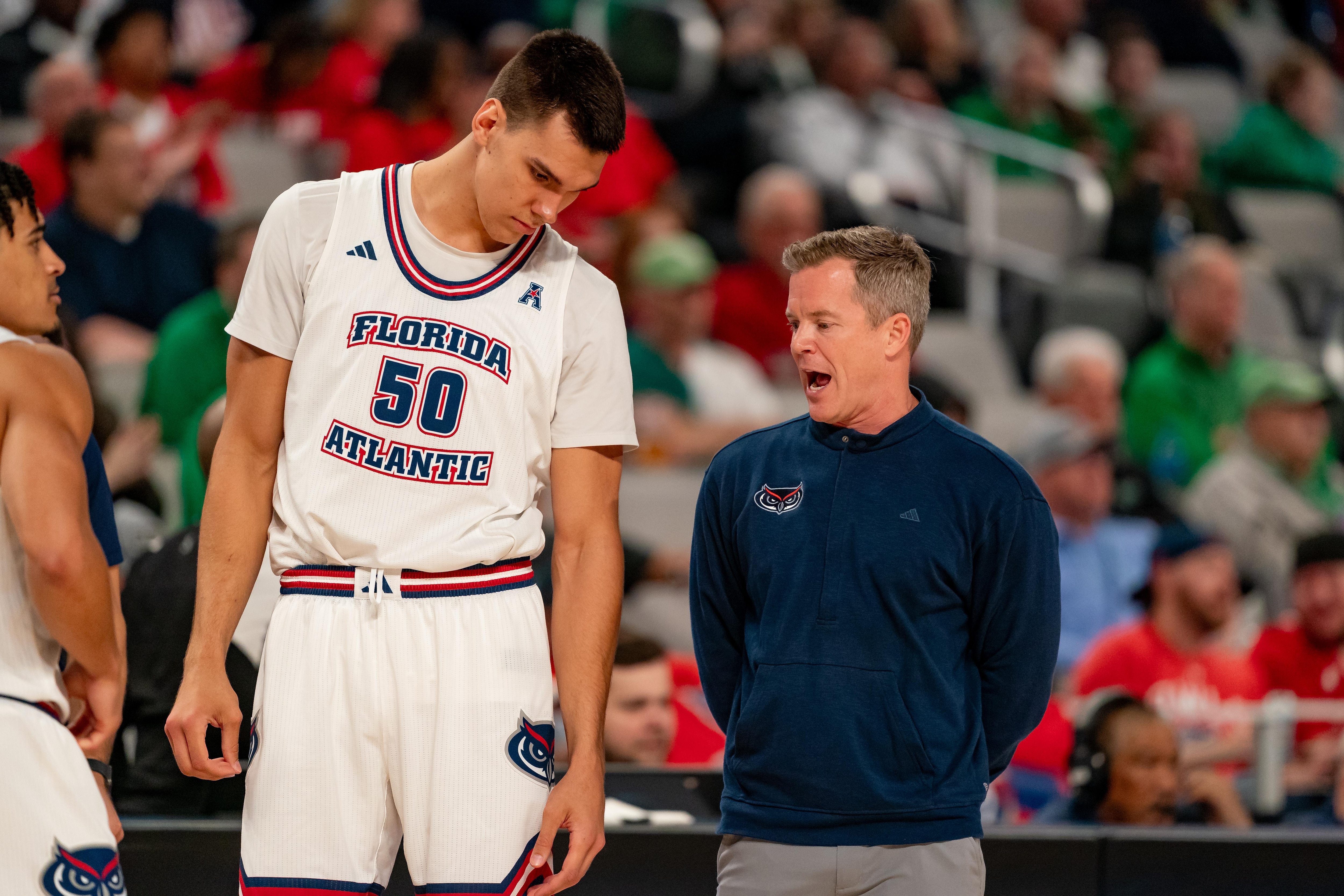 COLLEGE BASKETBALL: MAR 15 American Championship - Team vs Team