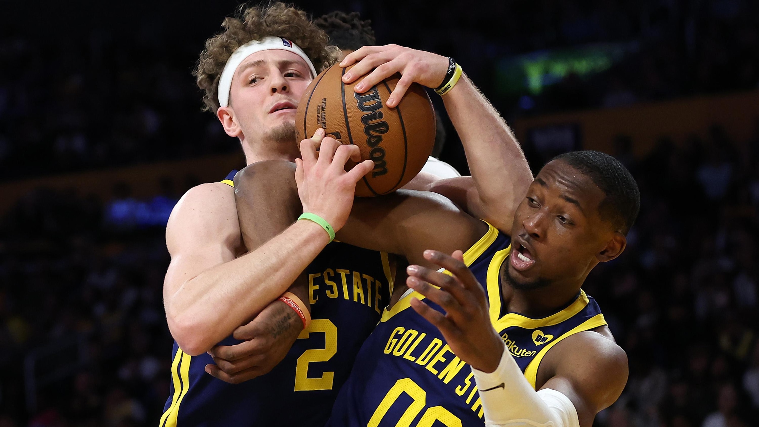 Golden State Warriors v Los Angeles Lakers Golden State Warriors v Los Angeles Lakers