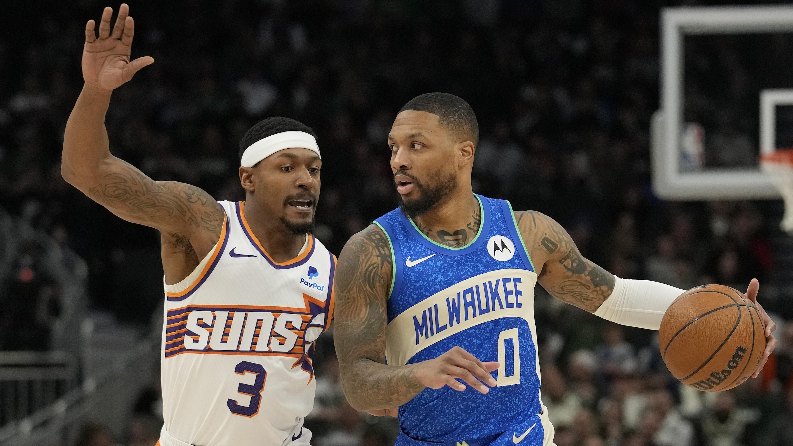 Phoenix Suns v Milwaukee Bucks