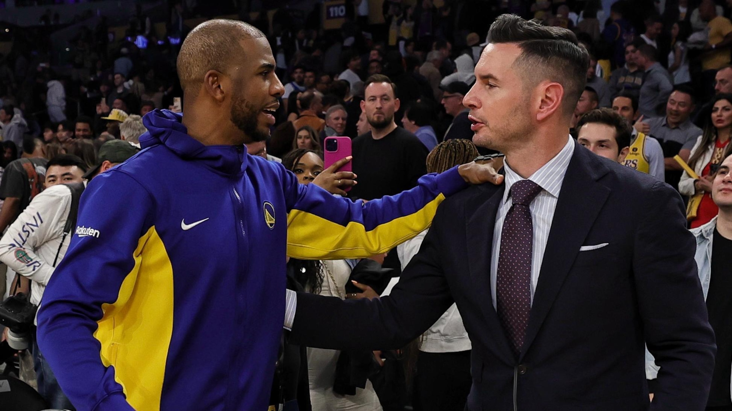 Golden State Warriors v Los Angeles Lakers