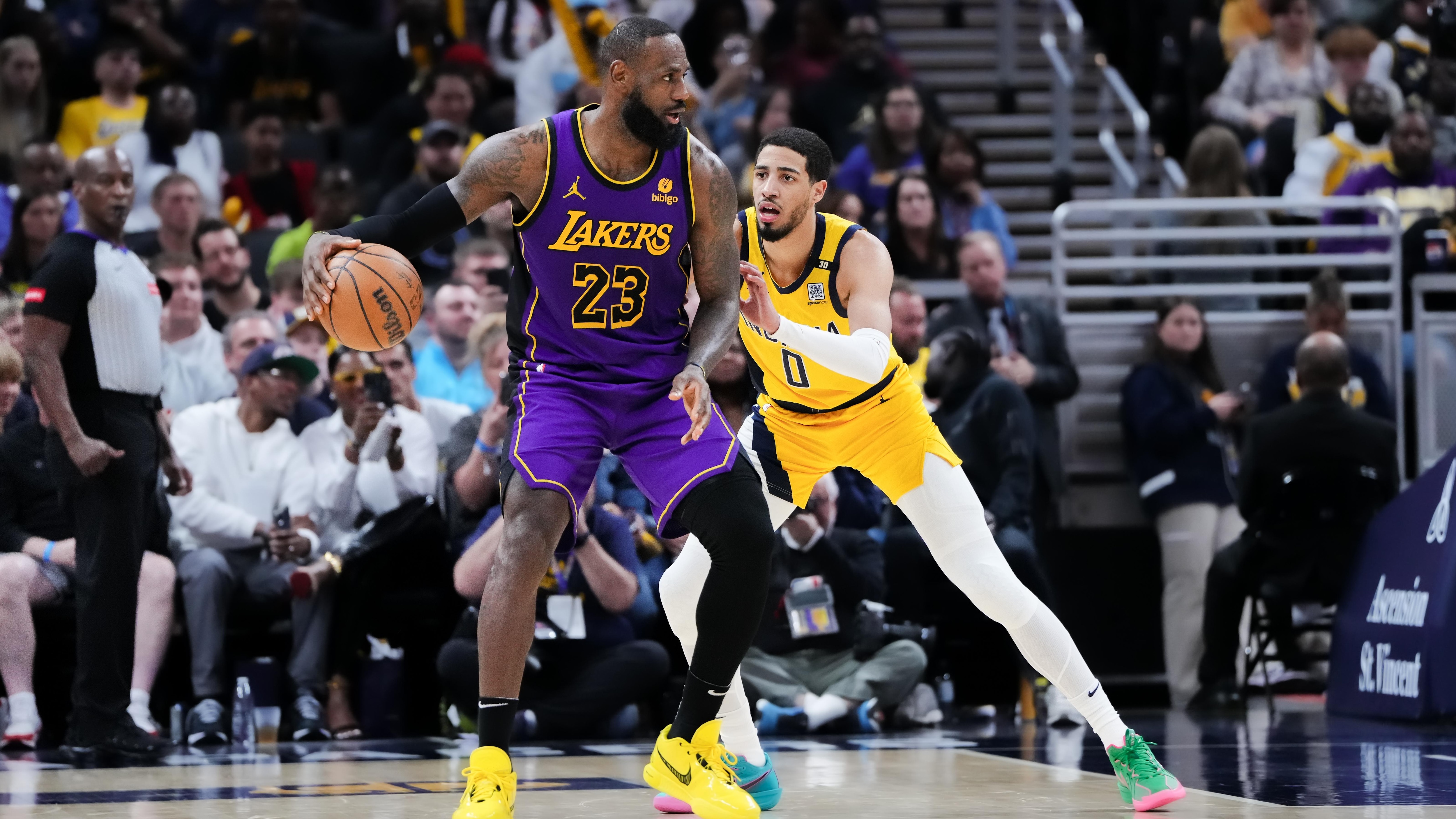 Los Angeles Lakers v Indiana Pacers