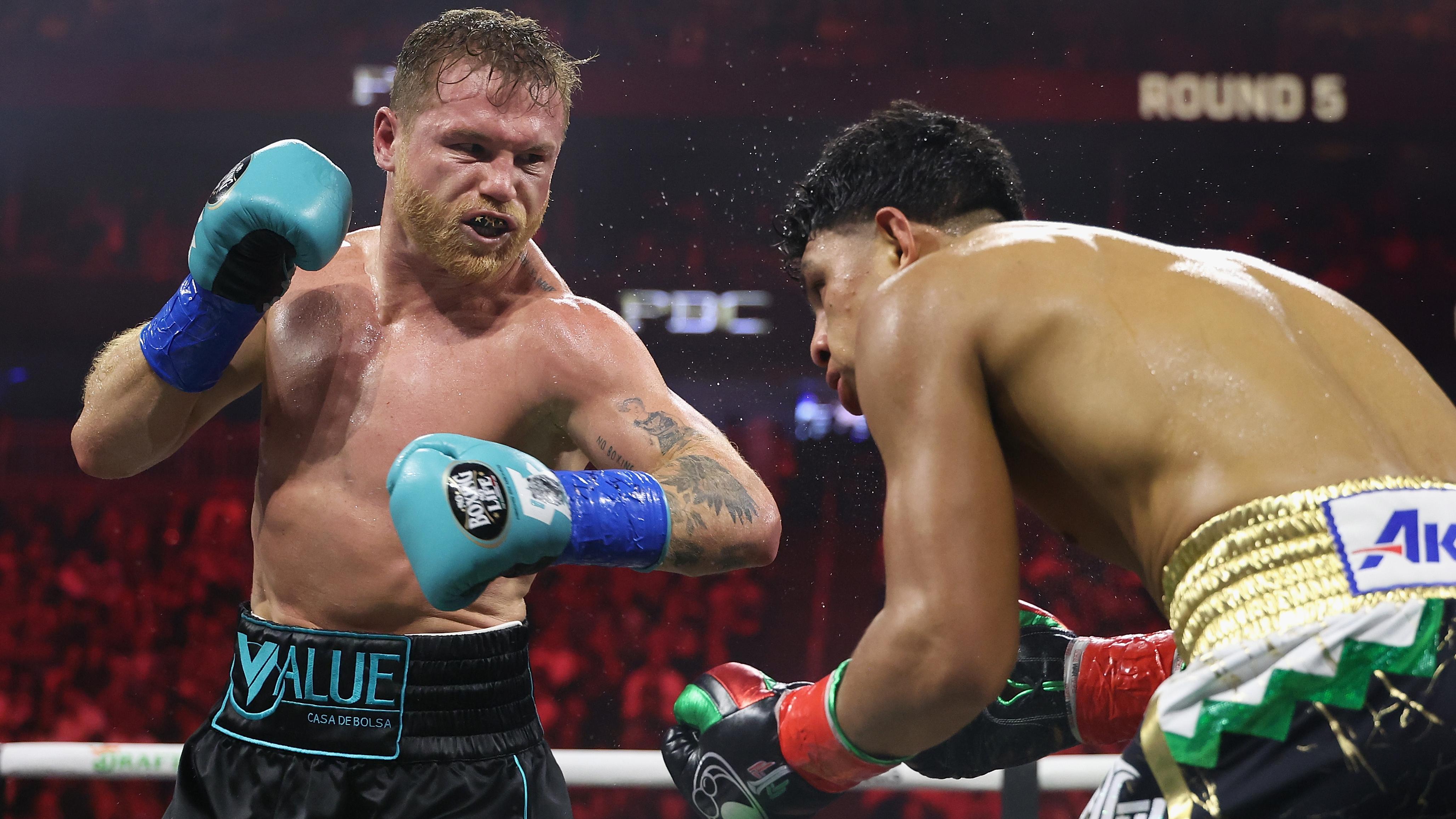 Canelo Alvarez v Jaime Munguia