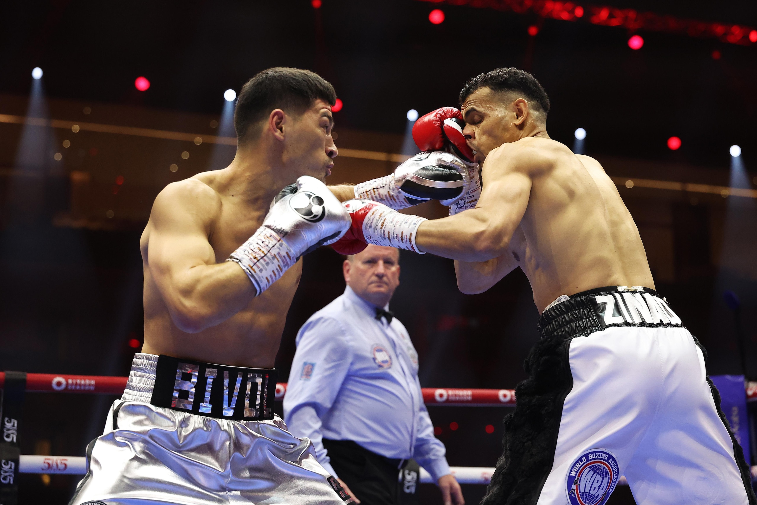 5v5: Queensberry v Matchroom - Fight Night