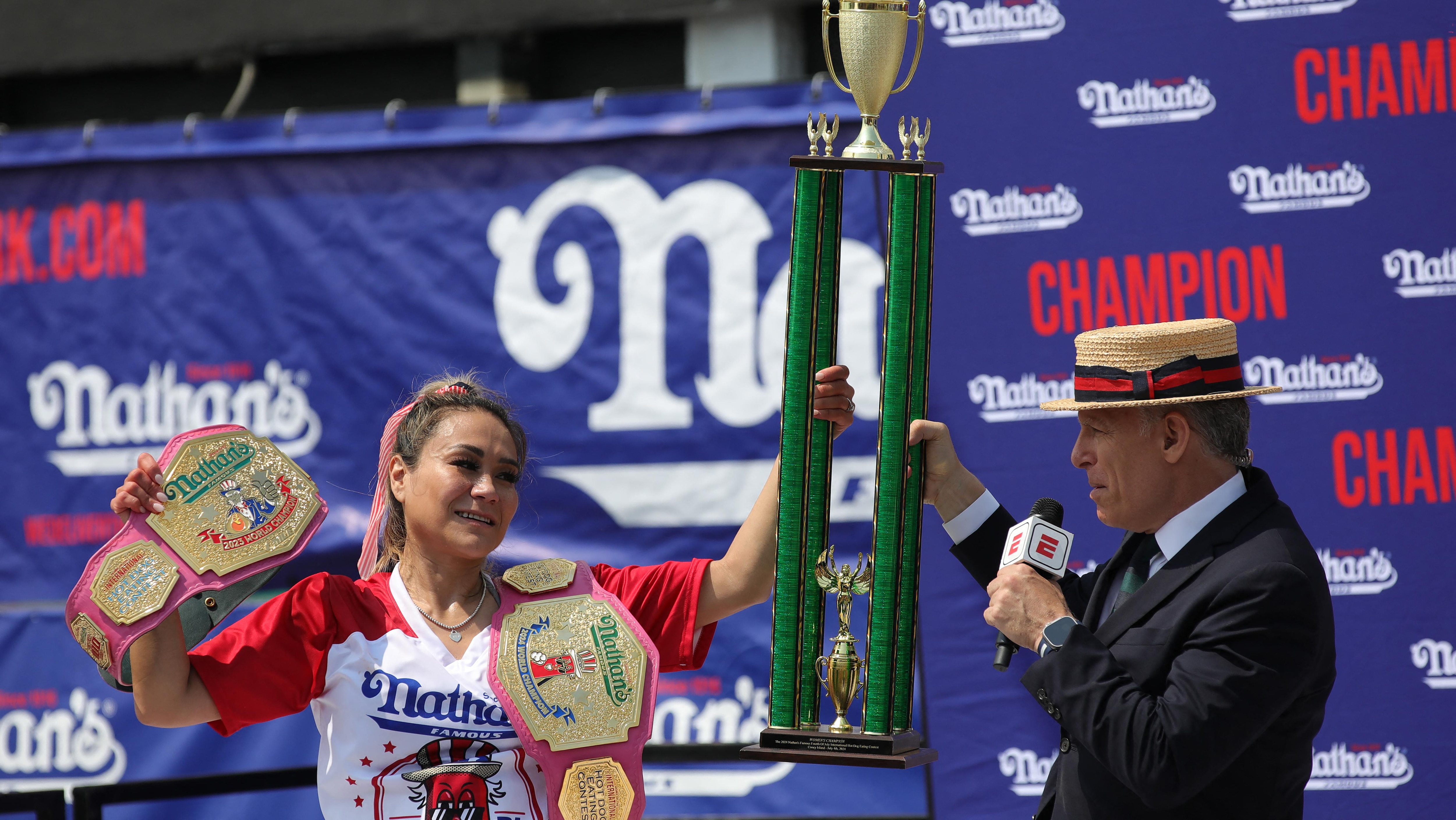 US-LIFESTYLE-FOOD-CONTEST-HOLIDAY