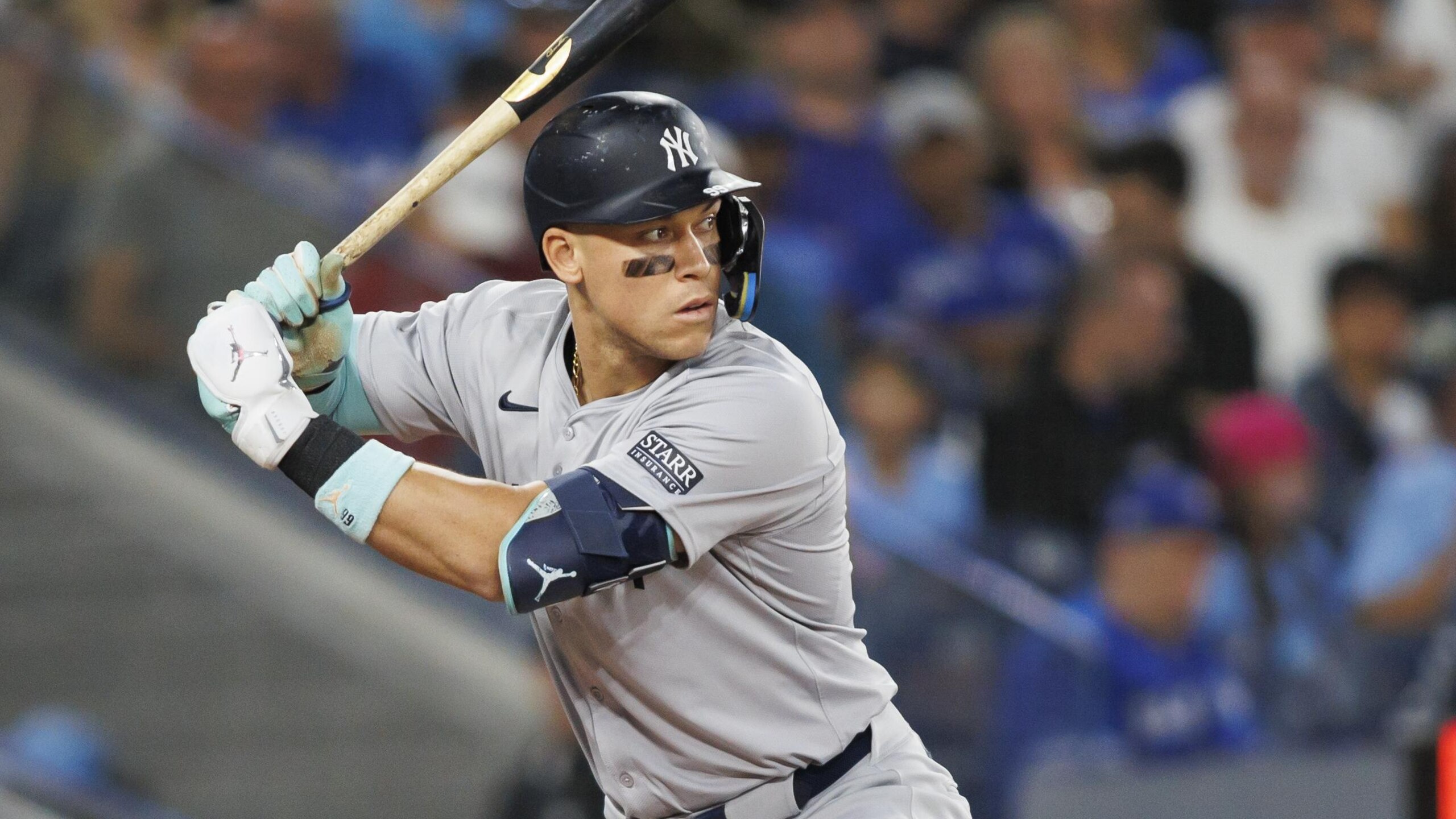 New York Yankees v Toronto Blue Jays New York Yankees v Toronto Blue Jays