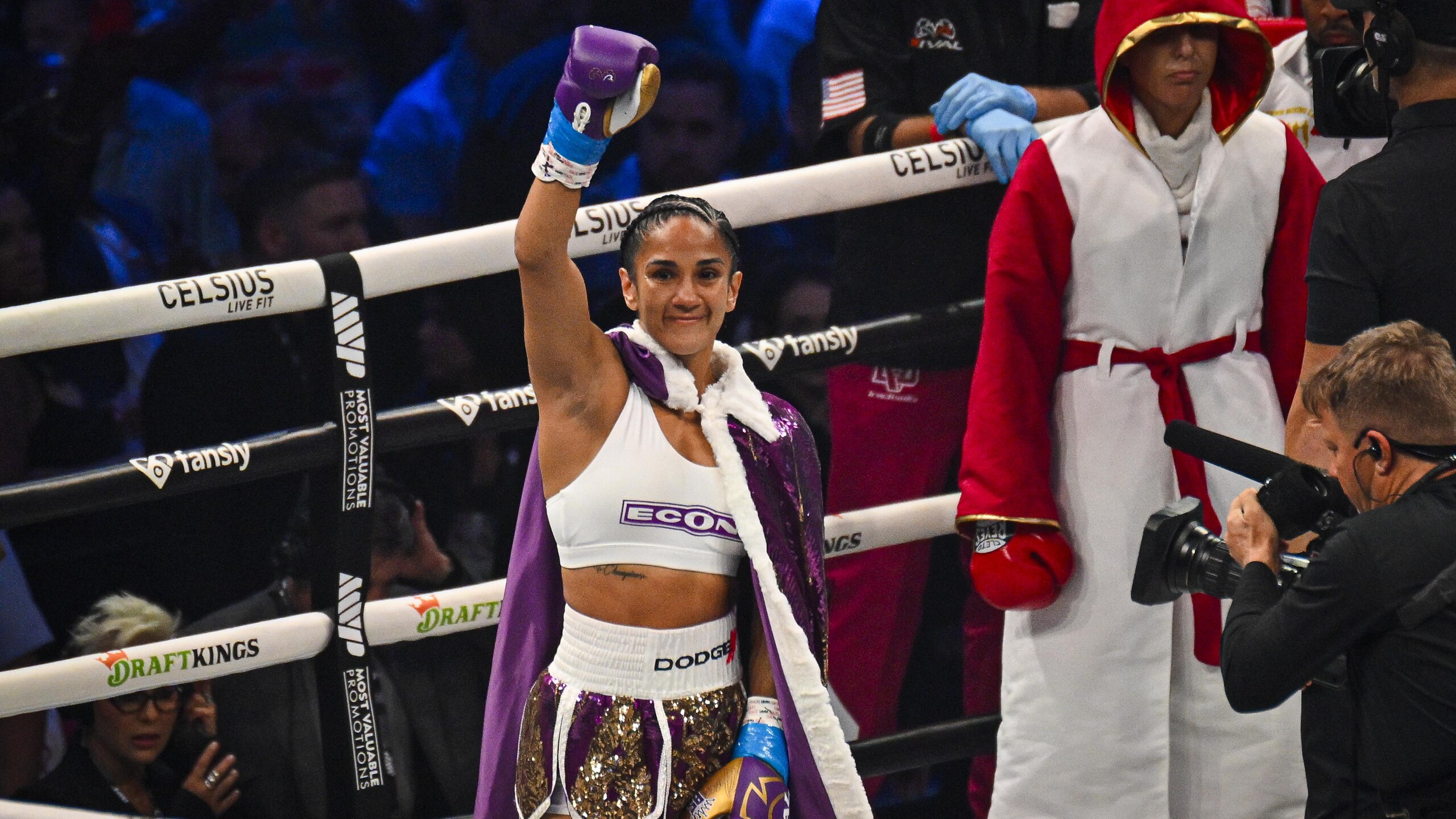 Amanda Serrano v Stevie Morgan - Super lightweight fight
