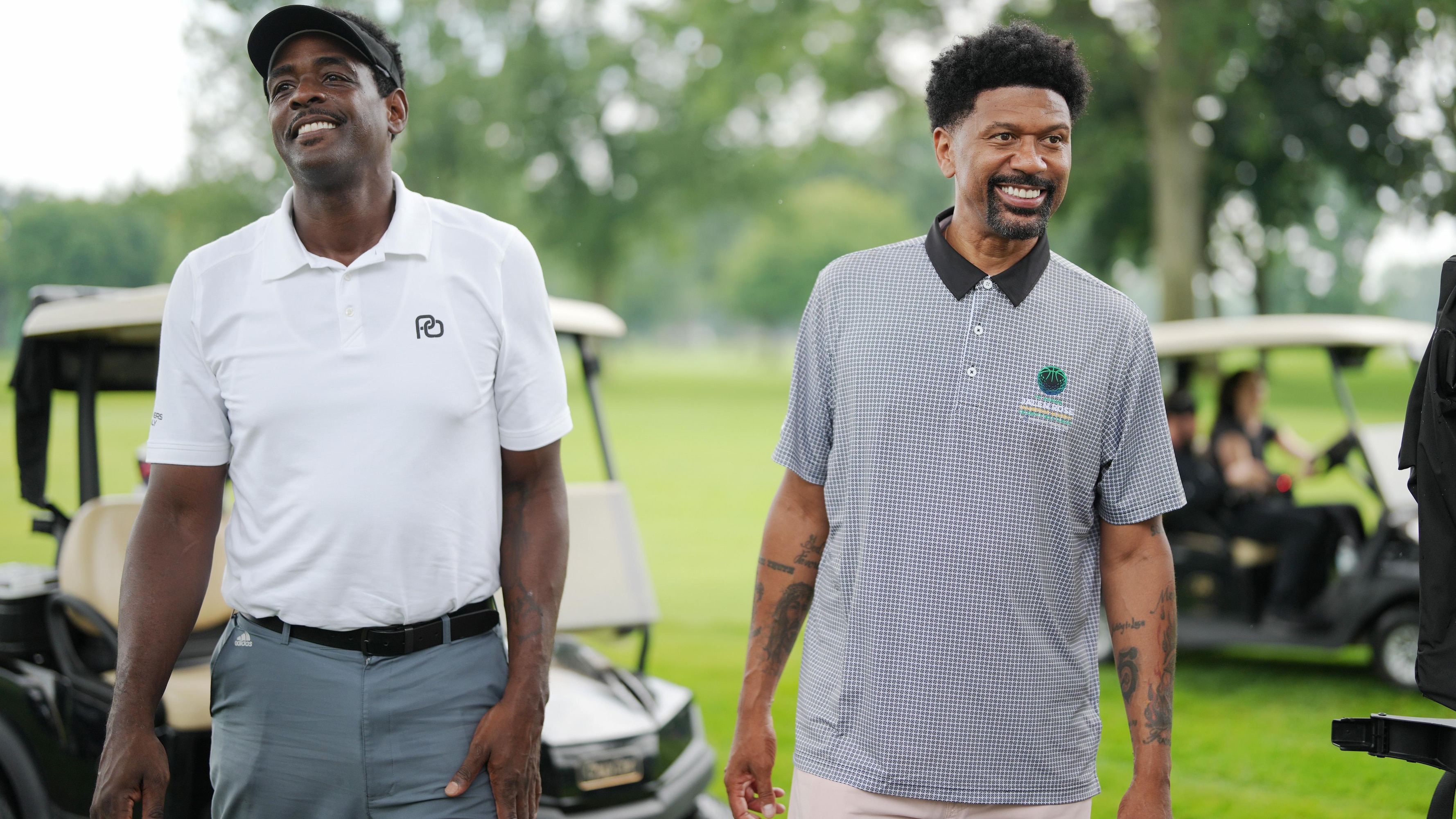 Chris Webber, Jalen Rose Among Legends Revealed for TNT Sports' CBB Studio Team