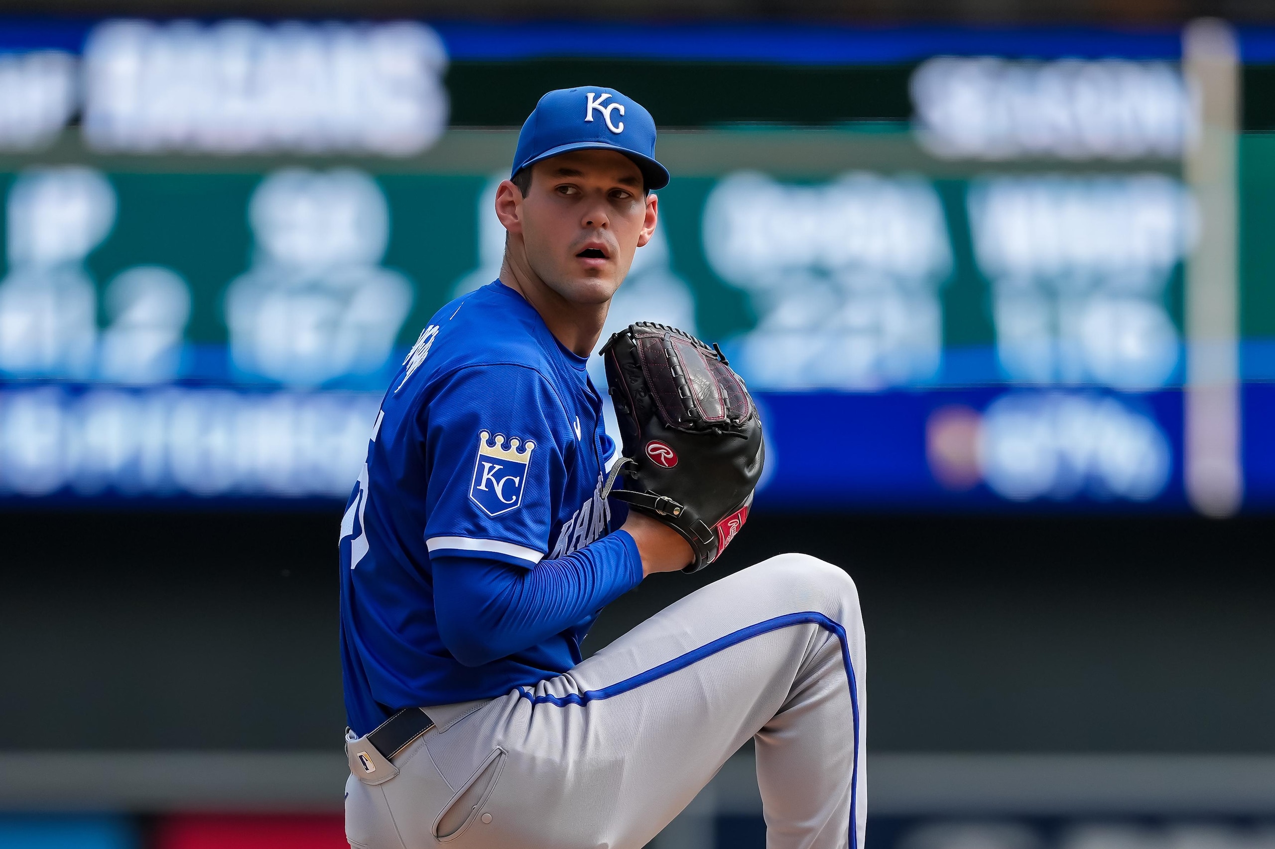 Kansas City Royals v Minnesota Twins Kansas City Royals v Minnesota Twins