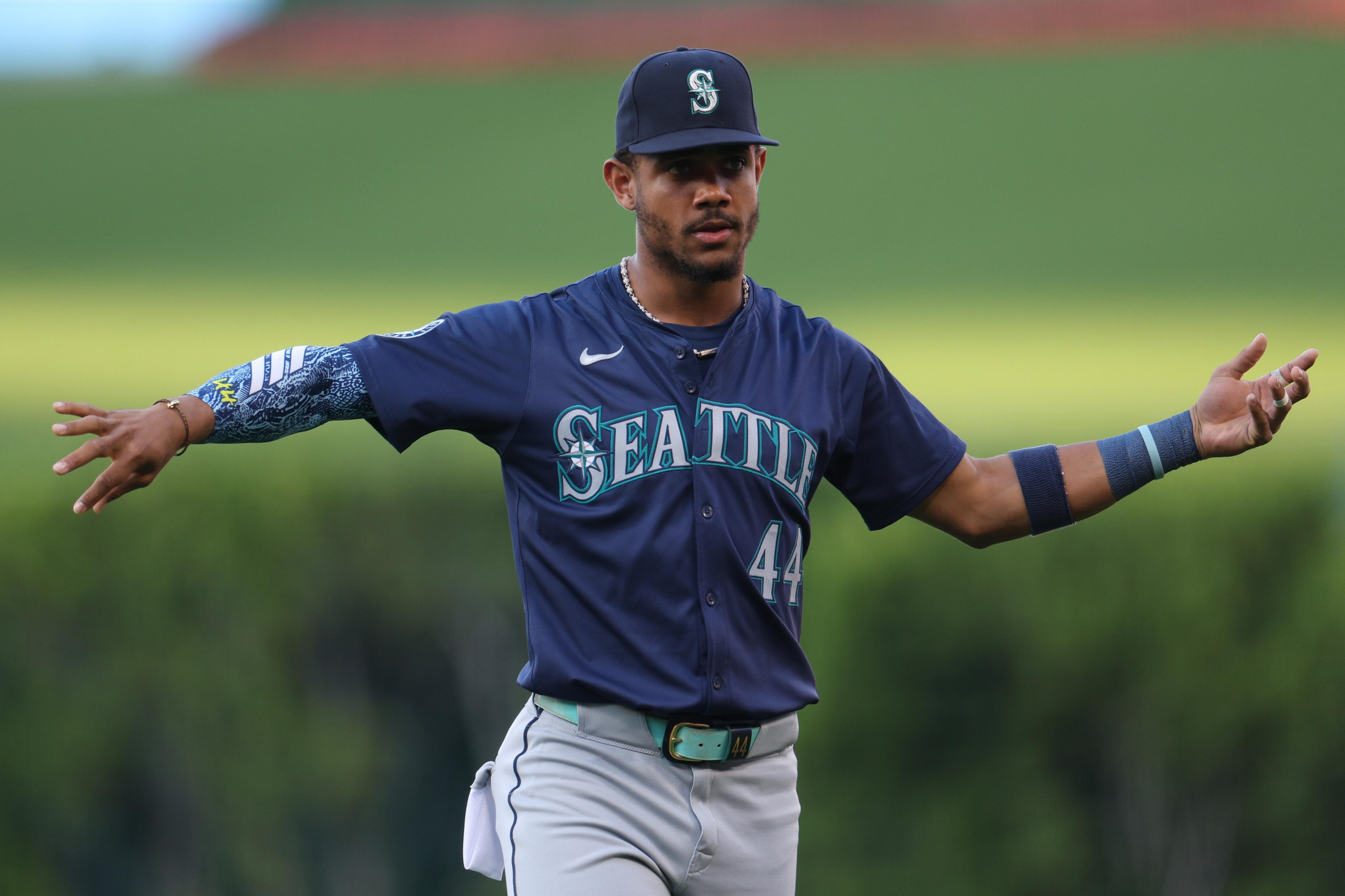 Seattle Mariners v Los Angeles Angels