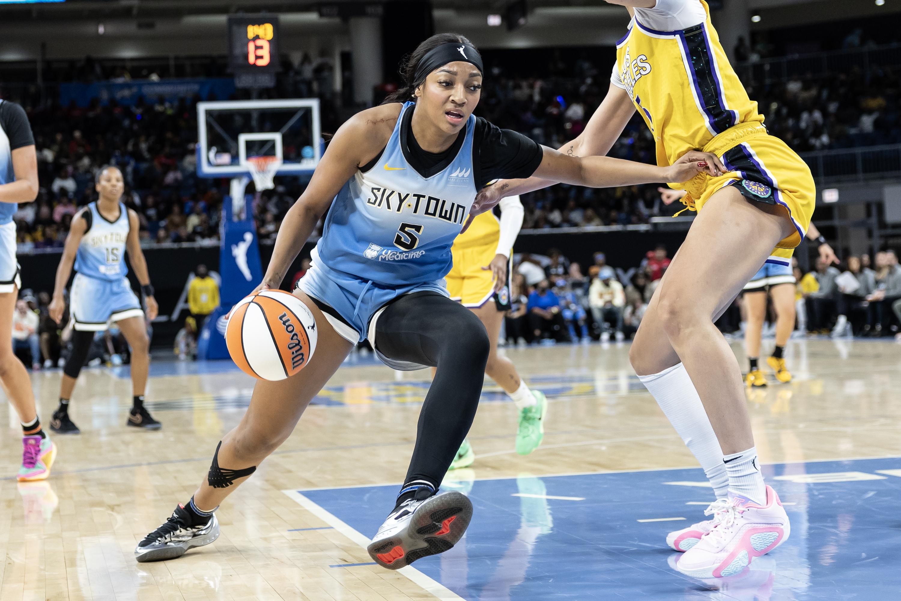Los Angeles Sparks v Chicago Sky