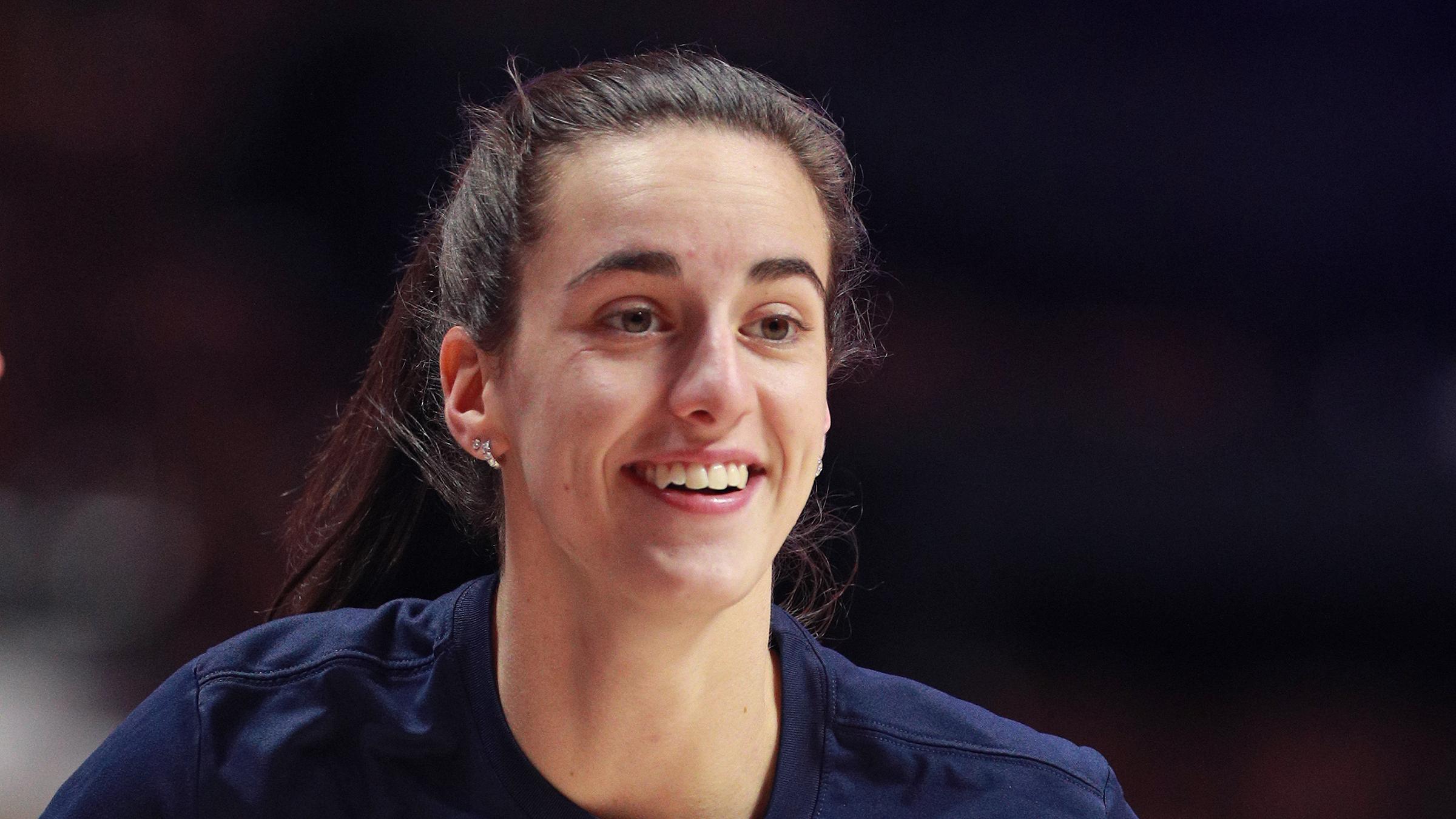 Indiana Fever v Connecticut Sun