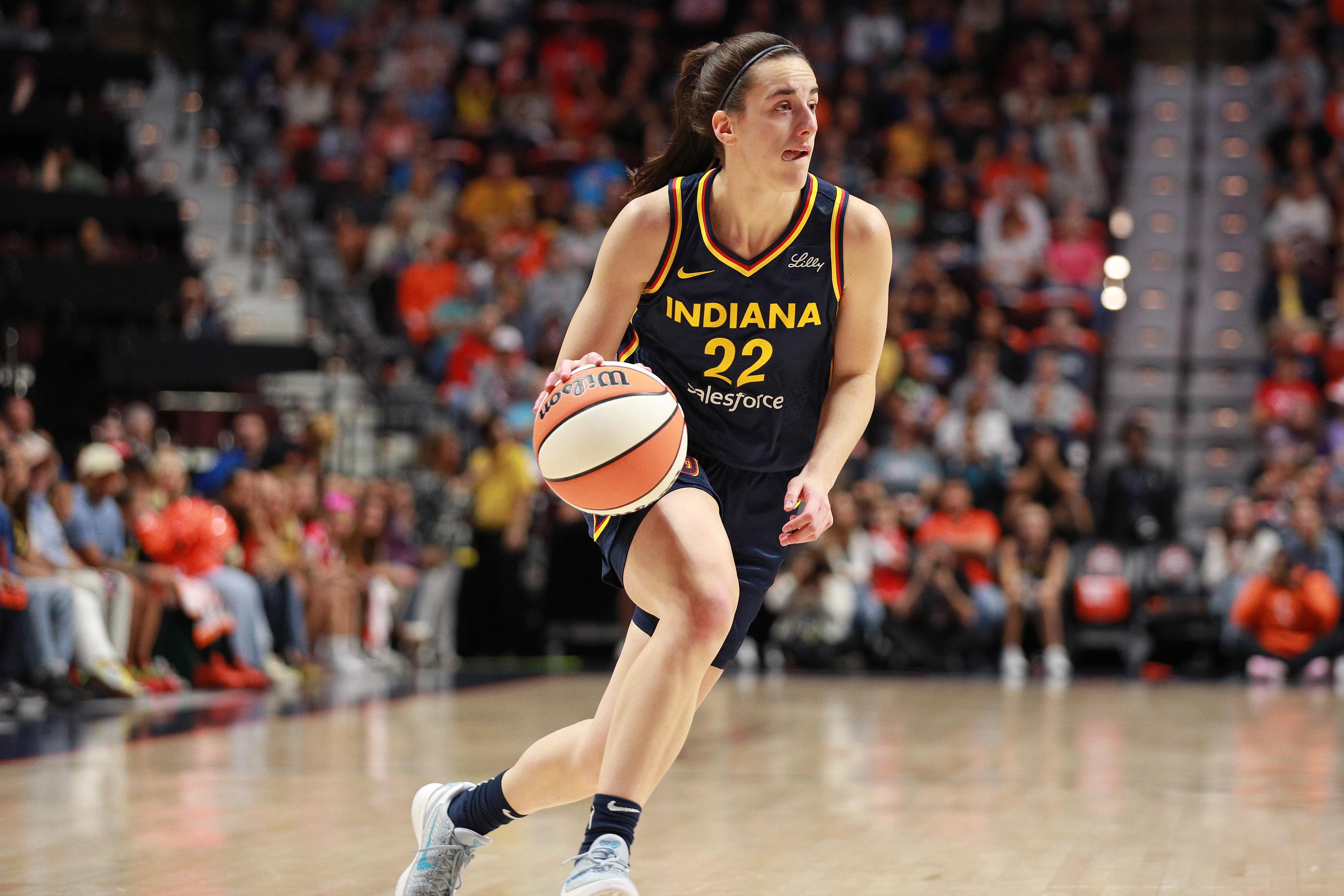Indiana Fever v Connecticut Sun
