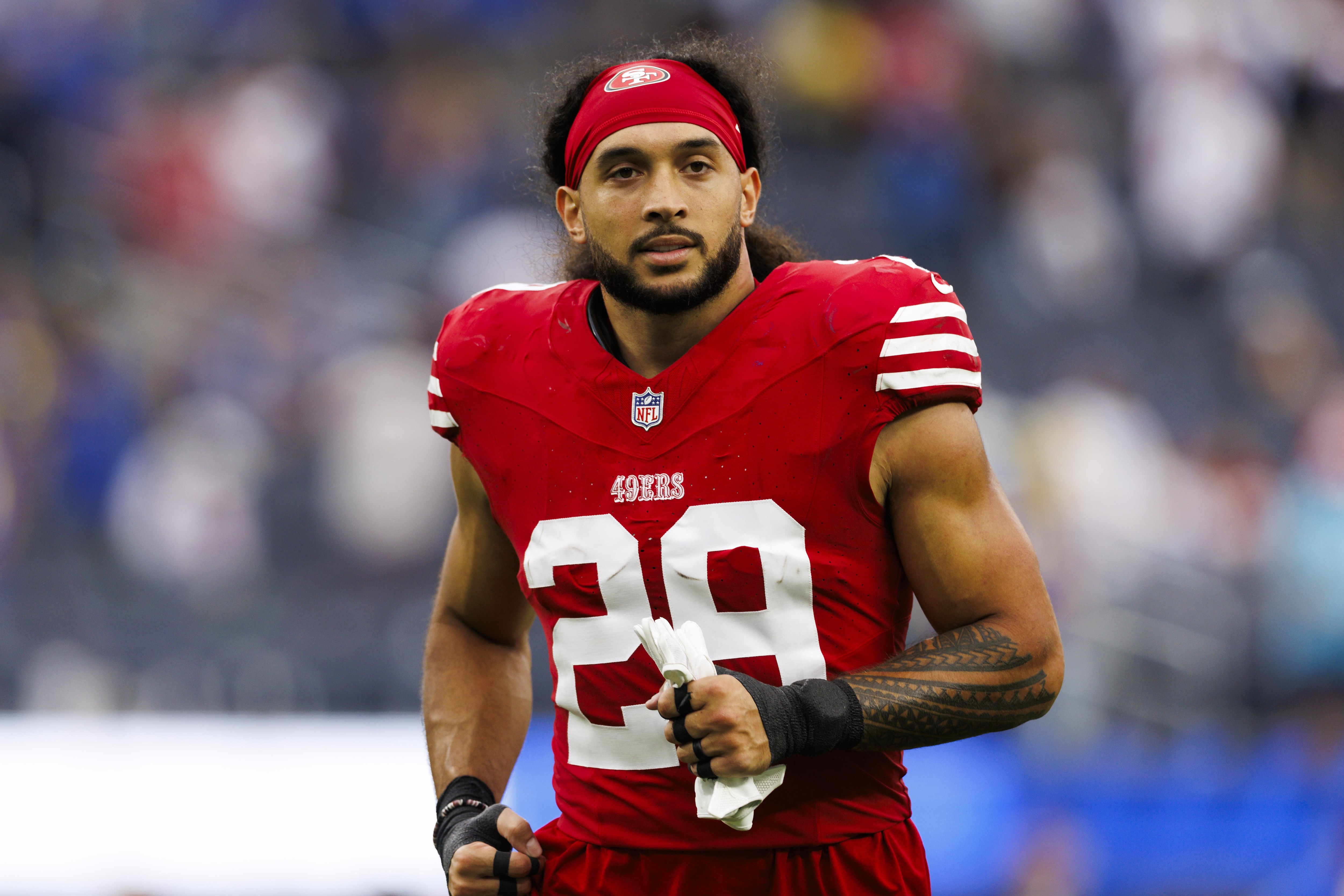 San Francisco 49ers v Los Angeles Rams
