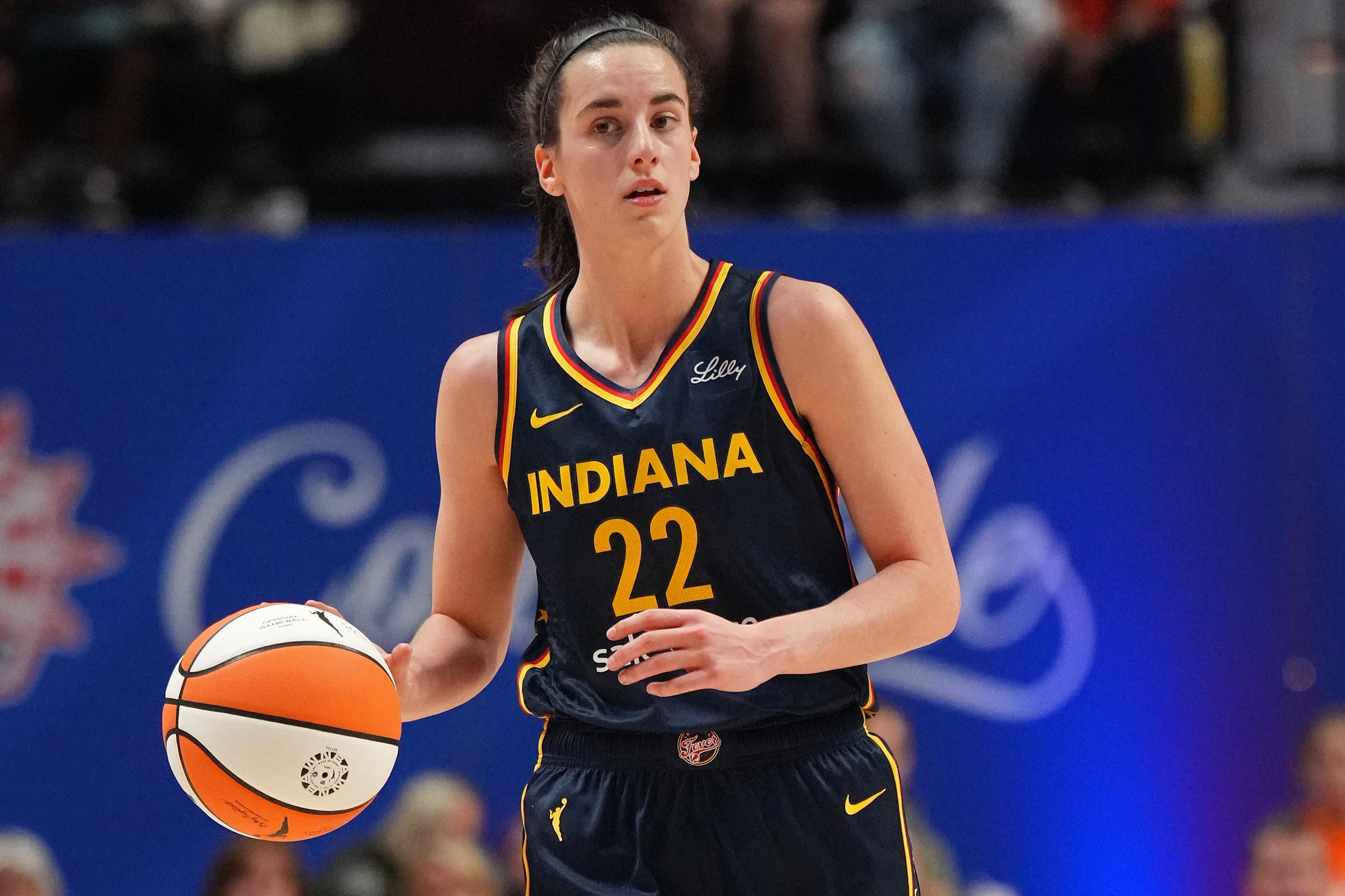 Indiana Fever v Connecticut Sun - Game One