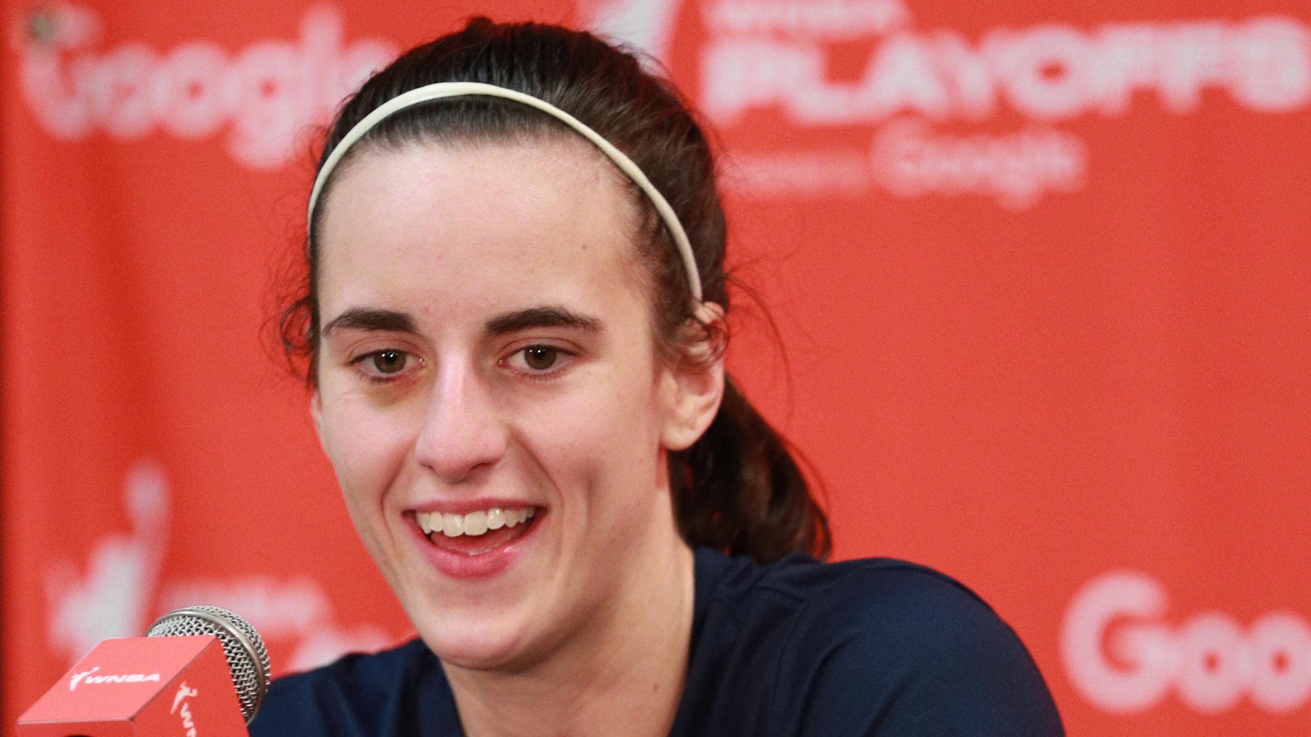 Indiana Fever v Connecticut Sun