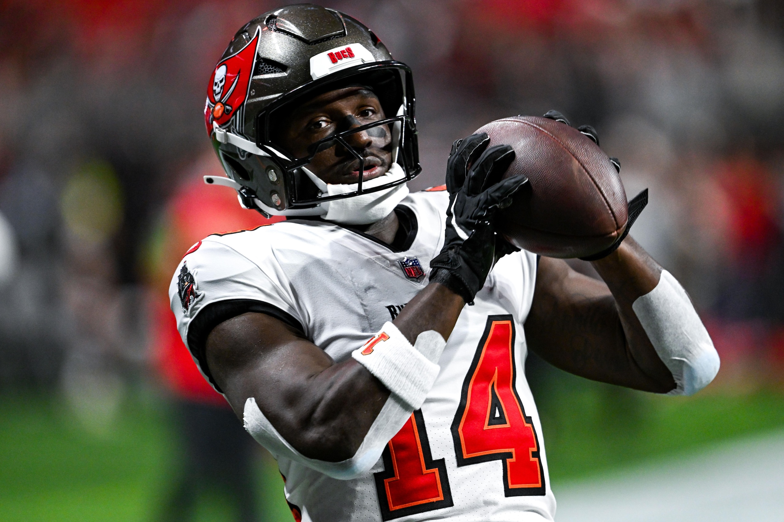 NFL: OCT 03 Buccaneers at Falcons NFL: OCT 03 Buccaneers at Falcons