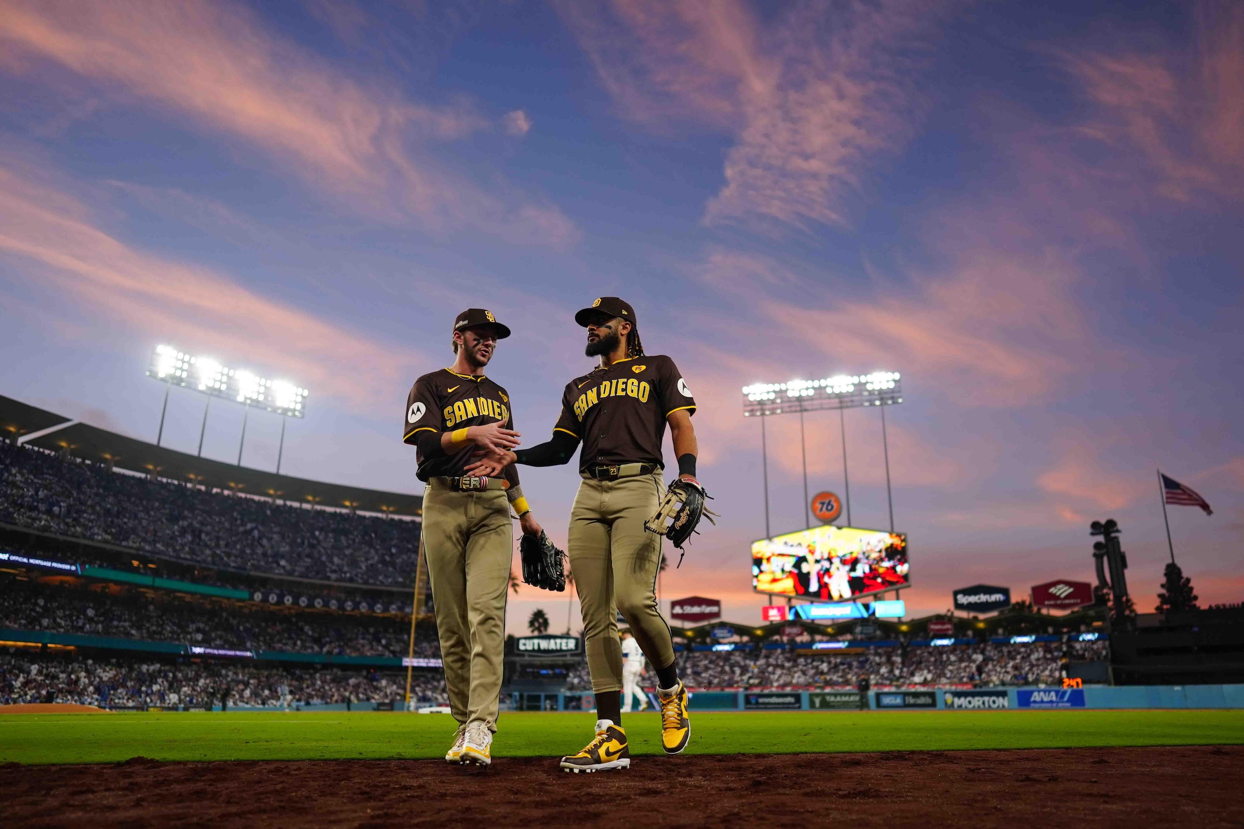 Division Series - San Diego Padres v. Los Angeles Dodgers - Game Five