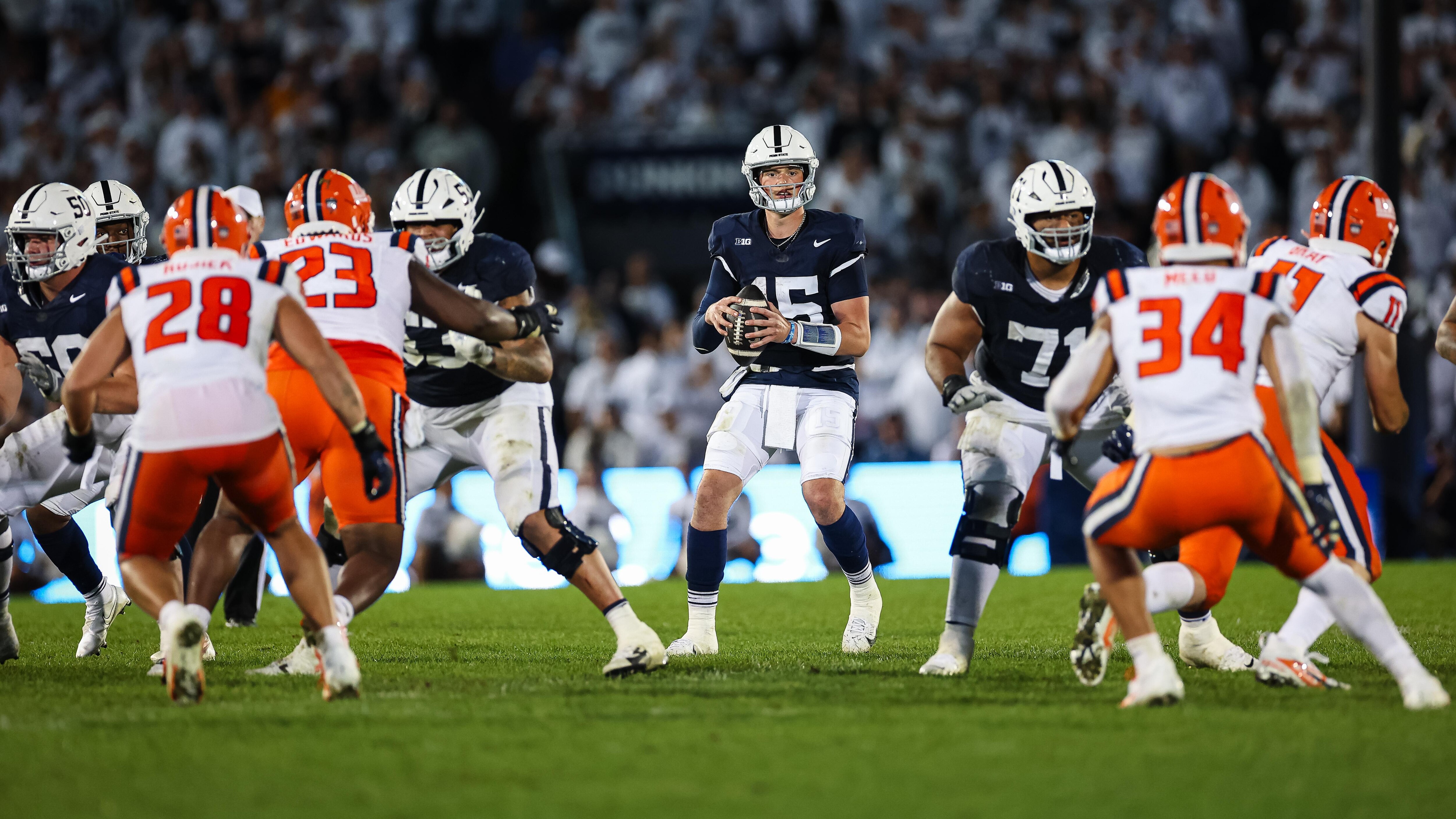Illinois v Penn State
