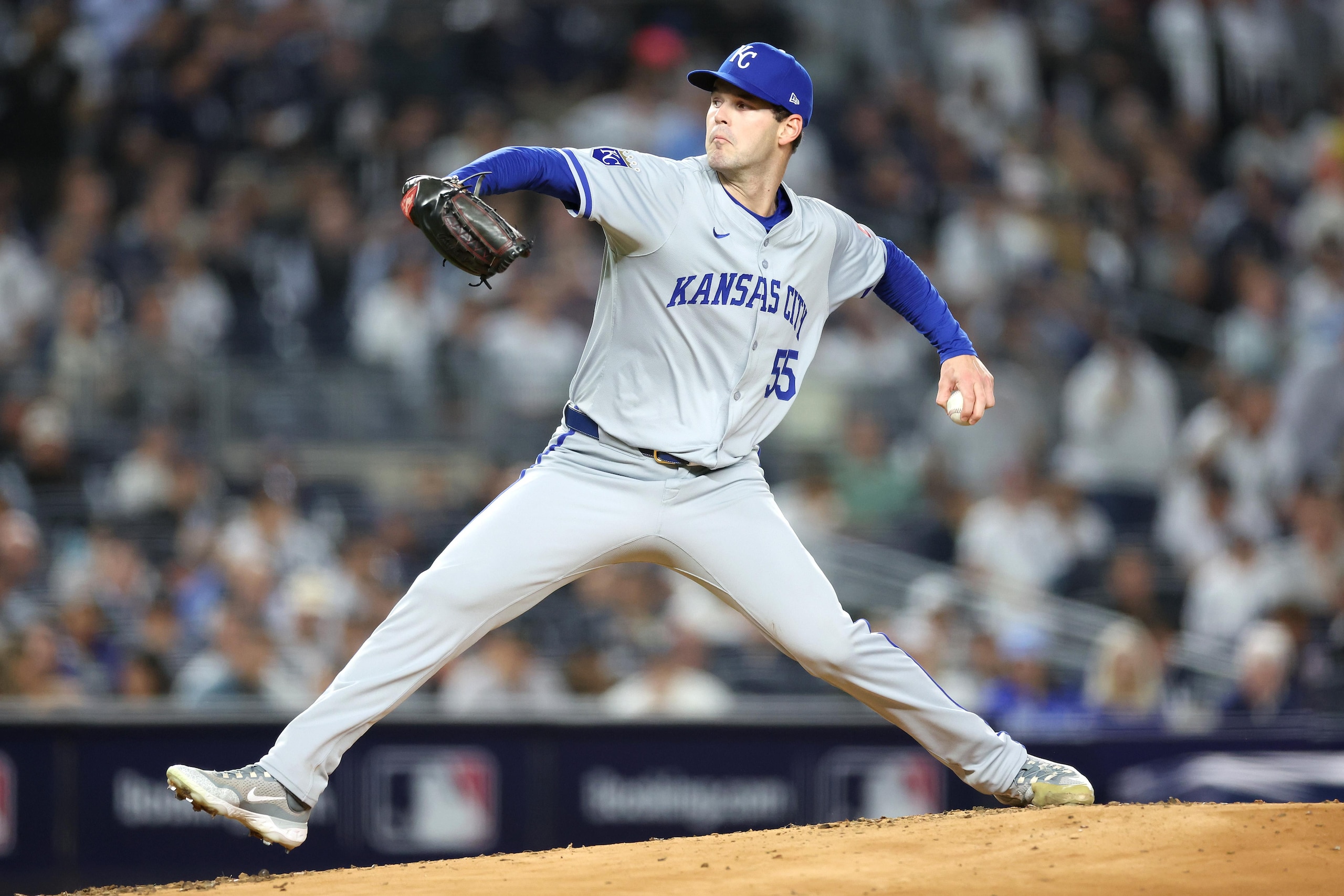 Division Series - Kansas City Royals v New York Yankees - Game 2 Division Series - Kansas City Royals v New York Yankees - Game 2