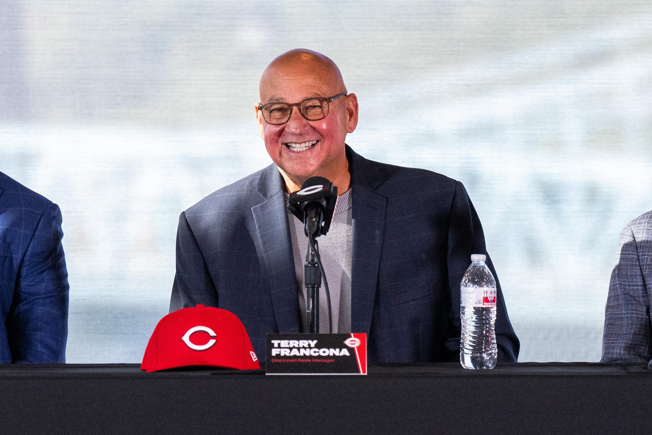 Cincinnati Reds Introduce Terry Francona as Manager