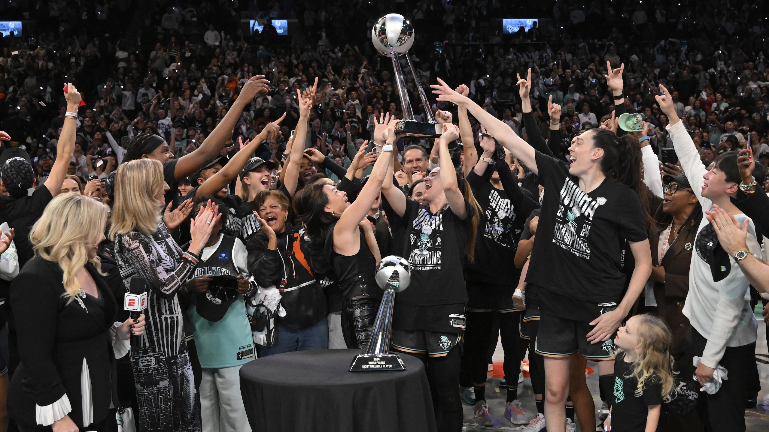 2024 WNBA Finals - Minnesota Lynx v New York Liberty 2024 WNBA Finals - Minnesota Lynx v New York Liberty