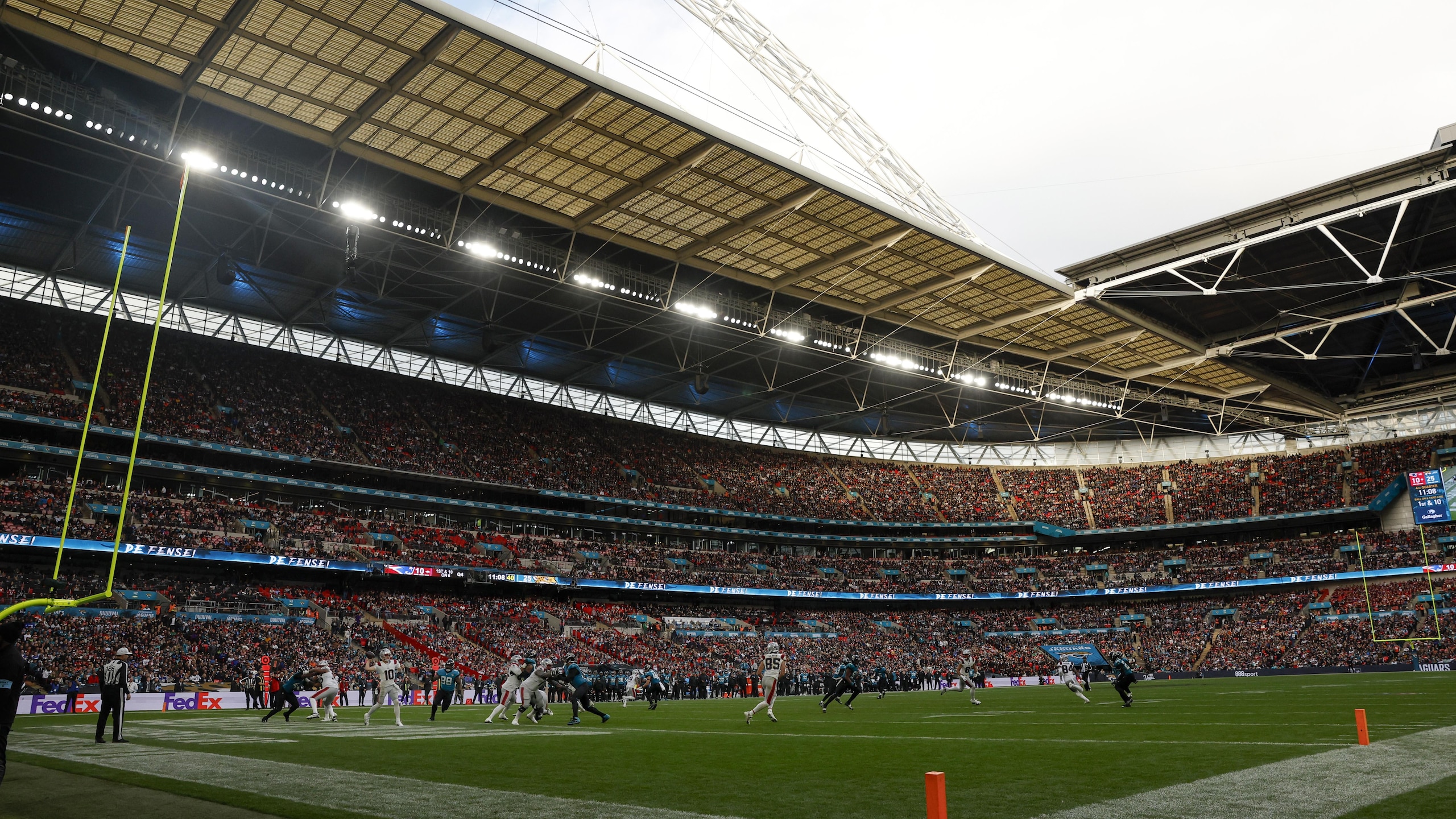 The Patriots aren't good at any phase of the game, and their sixth straight loss proved it