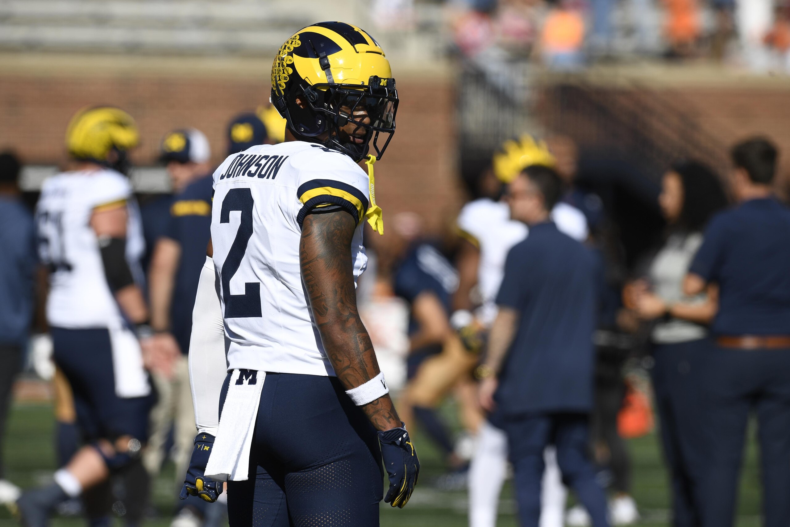 COLLEGE FOOTBALL: OCT 19 Michigan at Illinois COLLEGE FOOTBALL: OCT 19 Michigan at Illinois