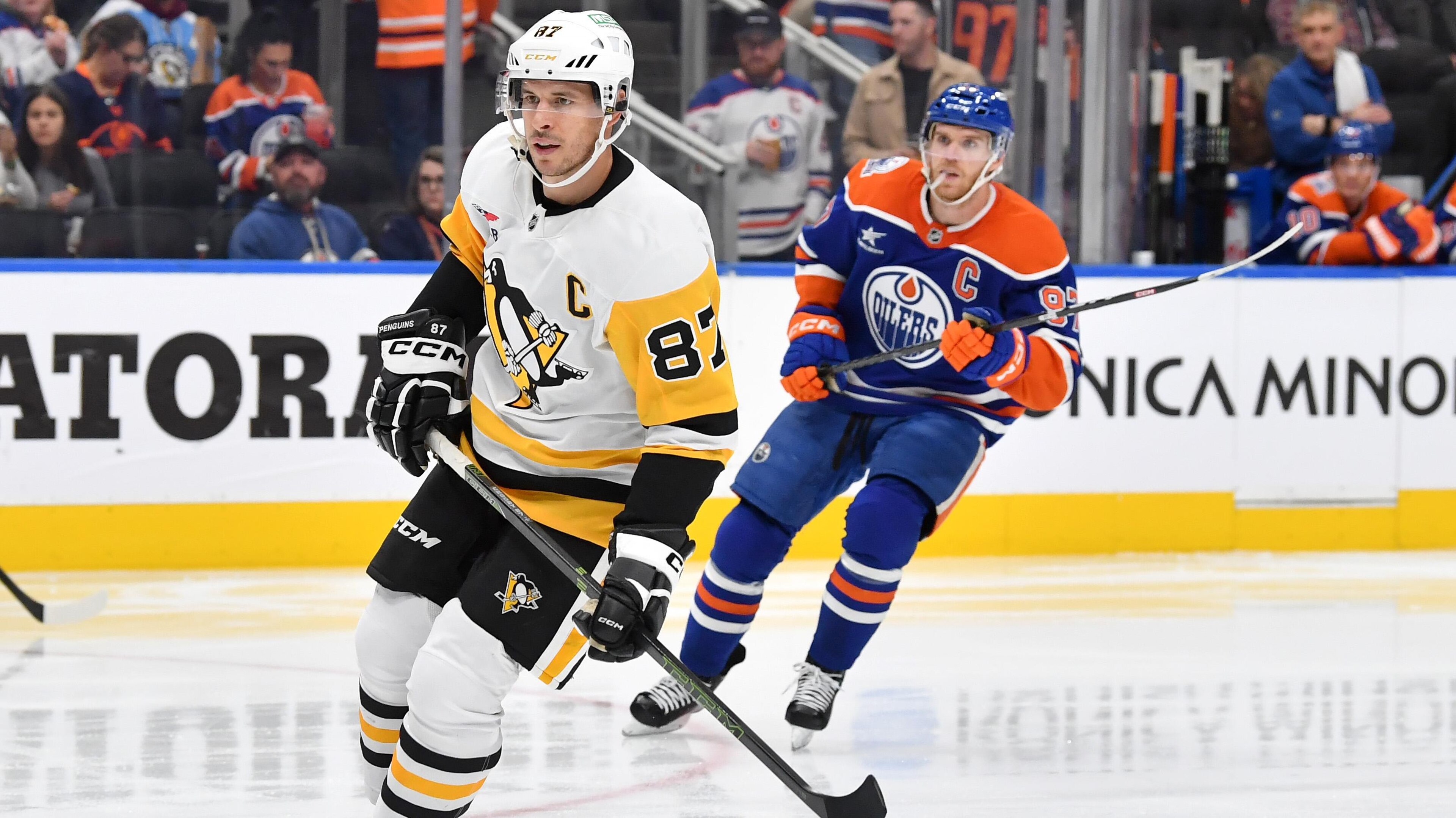 Pittsburgh Penguins v Edmonton Oilers