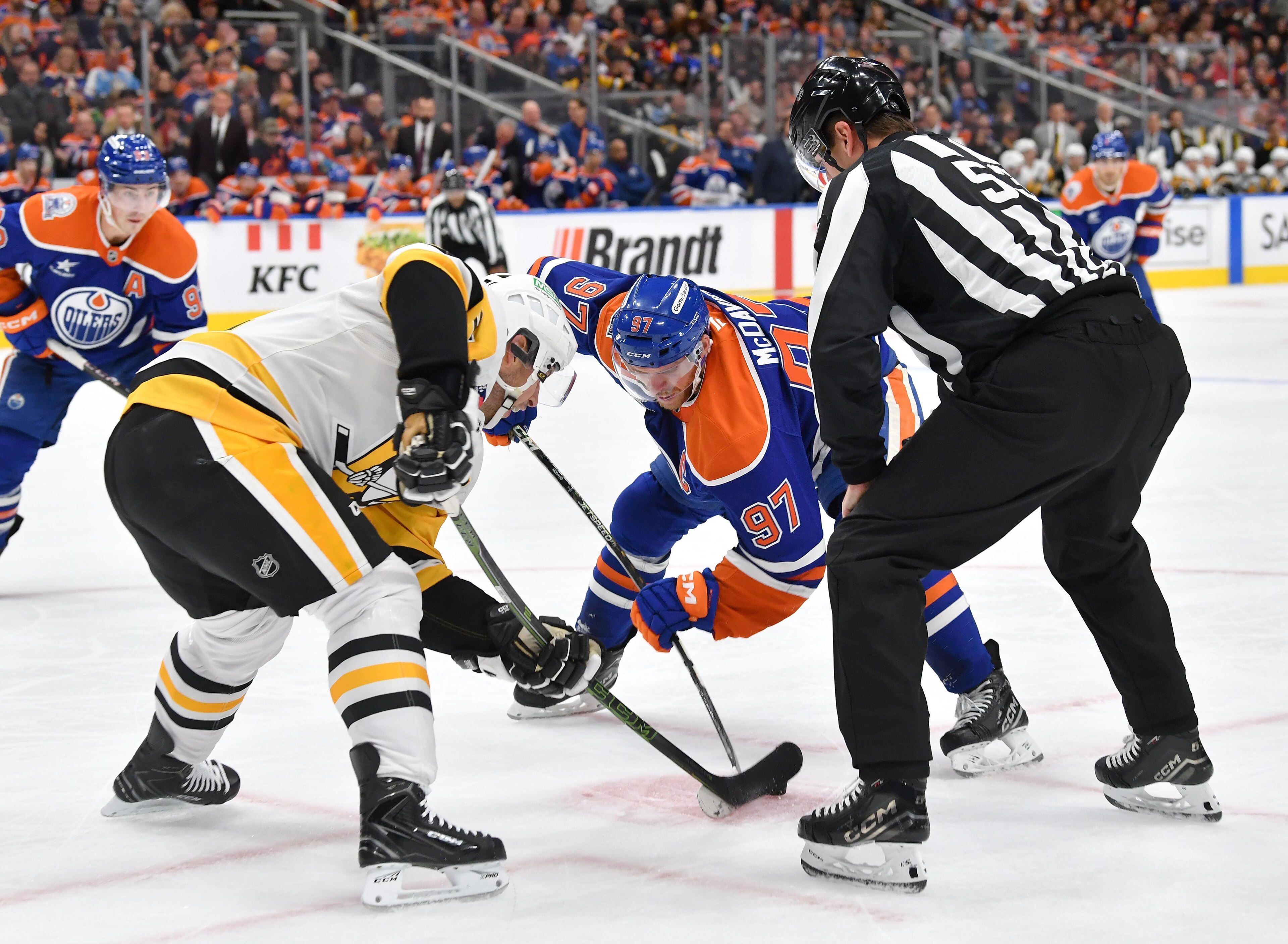 Pittsburgh Penguins v Edmonton Oilers Pittsburgh Penguins v Edmonton Oilers