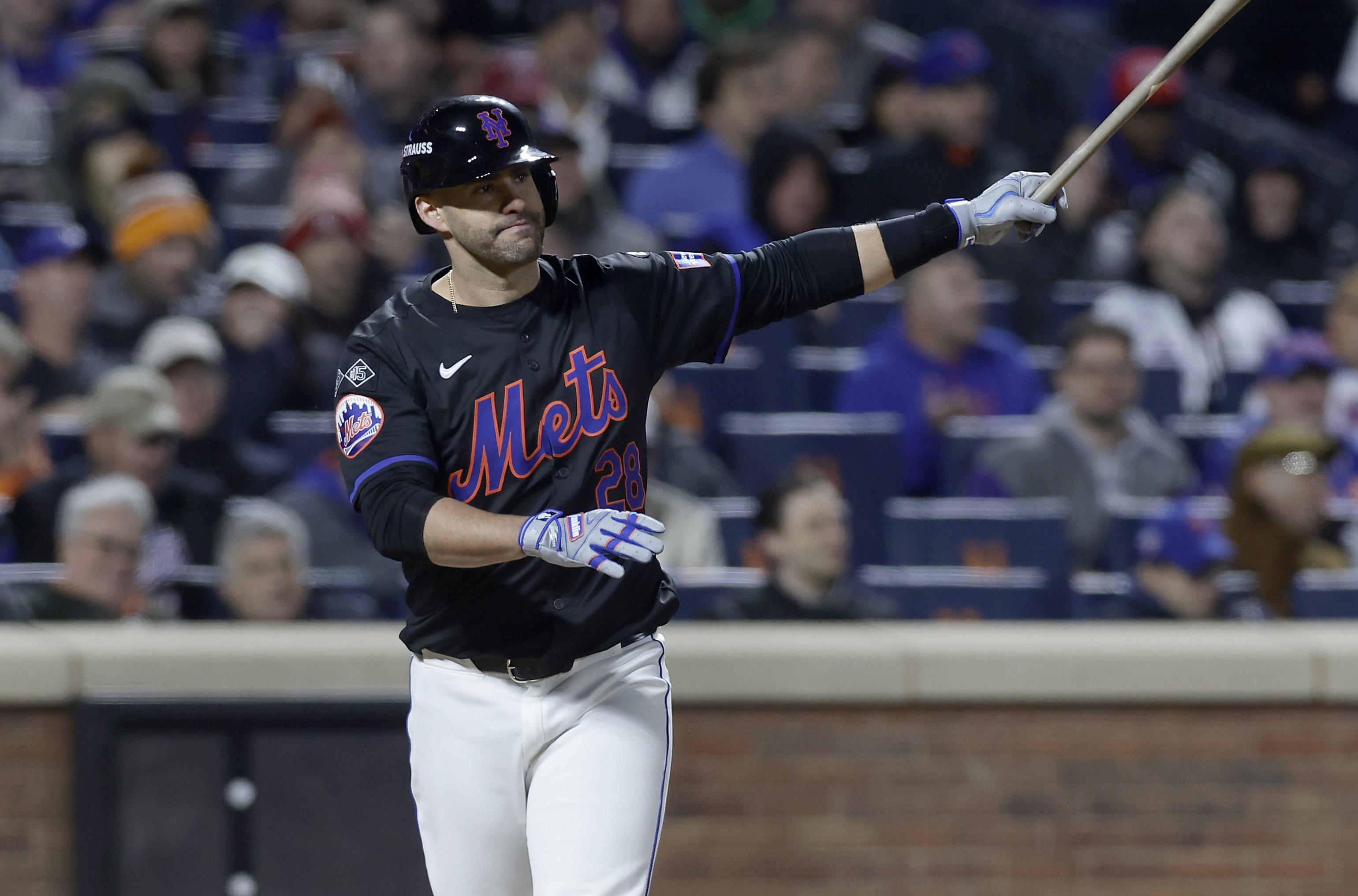 Championship Series - Los Angeles Dodgers v New York Mets - Game 3