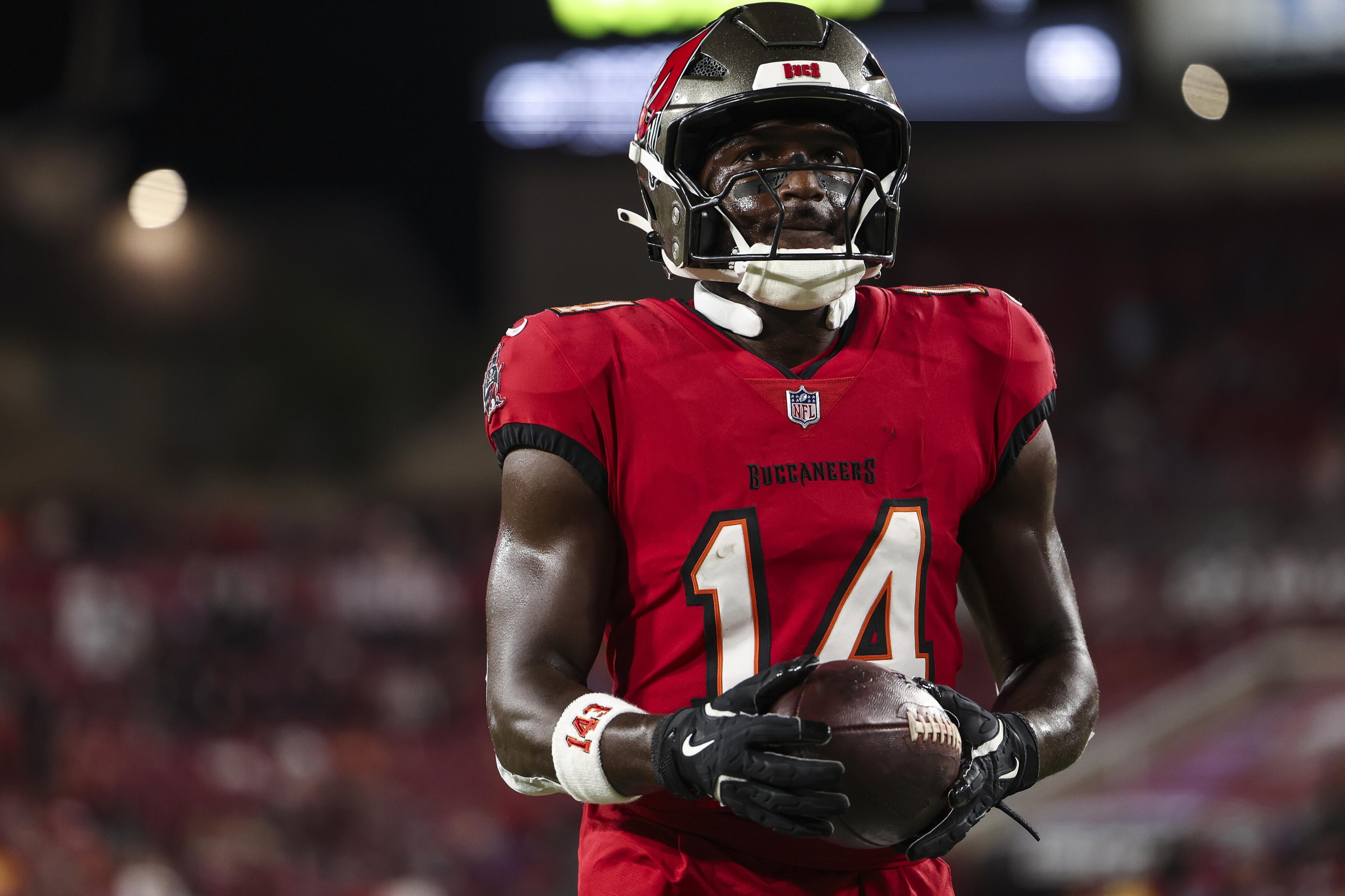 Baltimore Ravens v Tampa Bay Buccaneers Baltimore Ravens v Tampa Bay Buccaneers