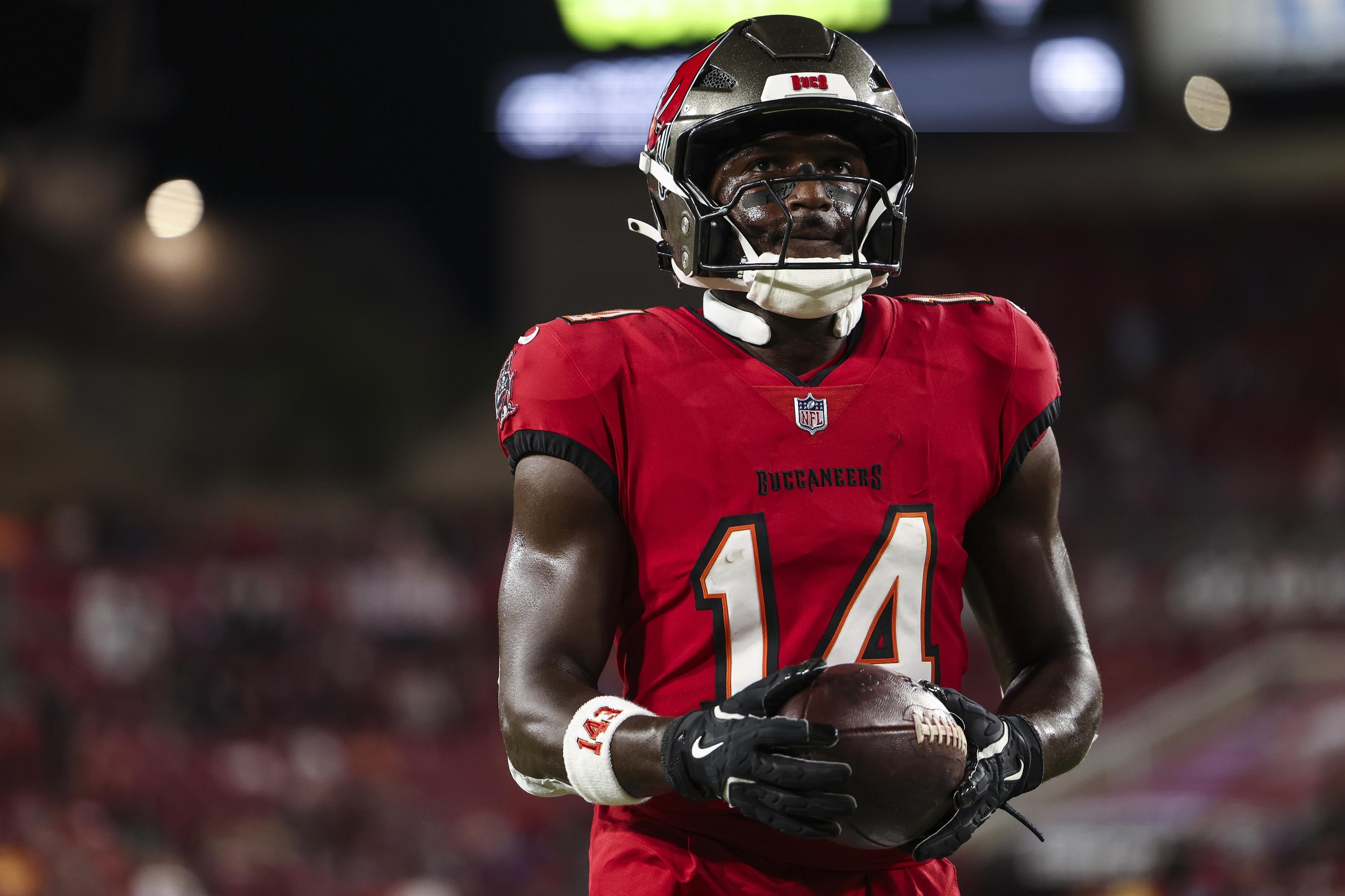 Baltimore Ravens v Tampa Bay Buccaneers Baltimore Ravens v Tampa Bay Buccaneers