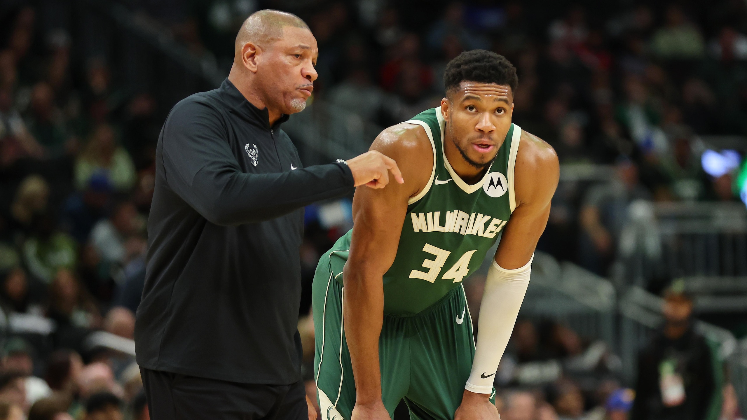 Chicago Bulls v Milwaukee Bucks