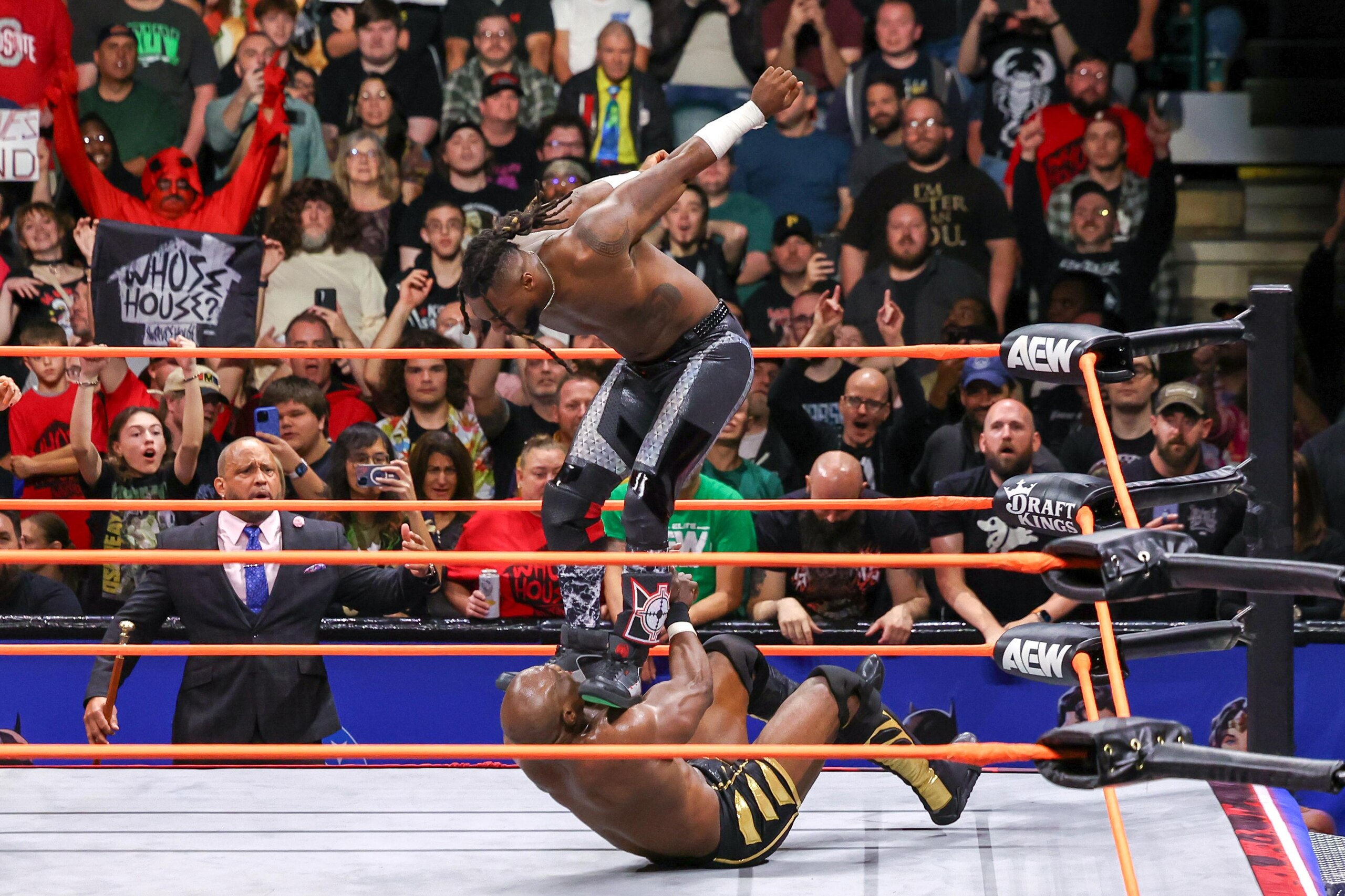 WRESTLING: OCT 30 AEW Dynamite/Rampage WRESTLING: OCT 30 AEW Dynamite/Rampage