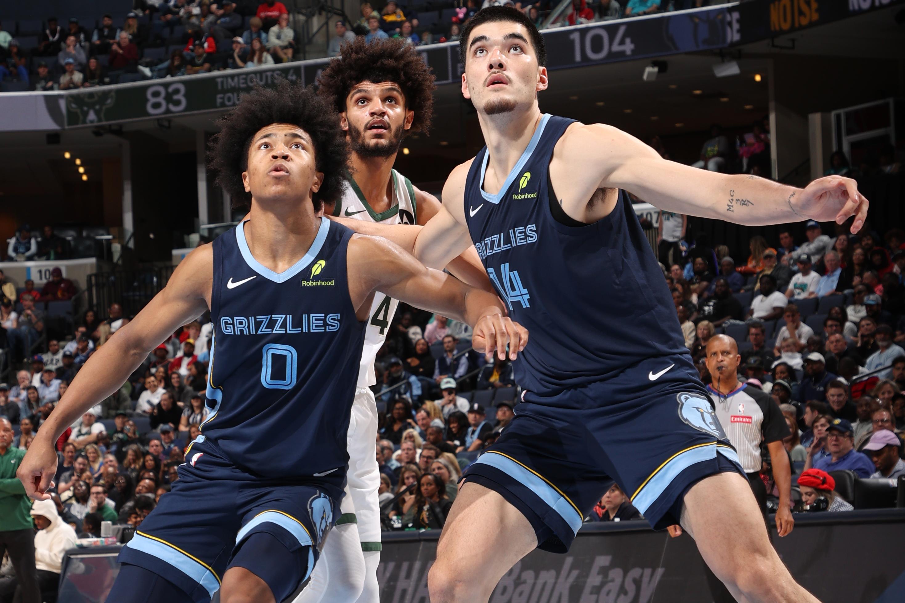 Milwaukee Bucks v Memphis Grizzlies
