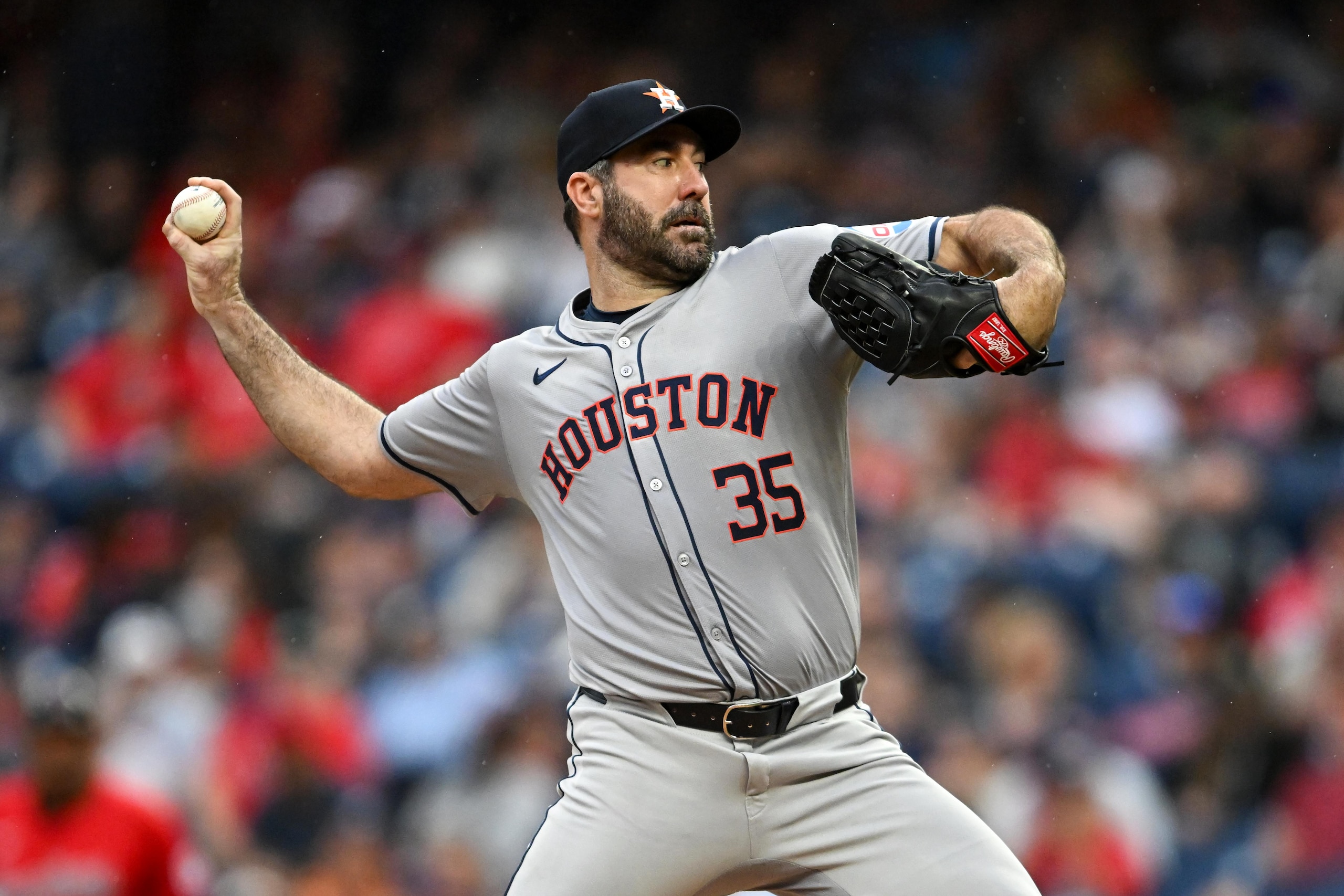 Houston Astros v Cleveland Guardians