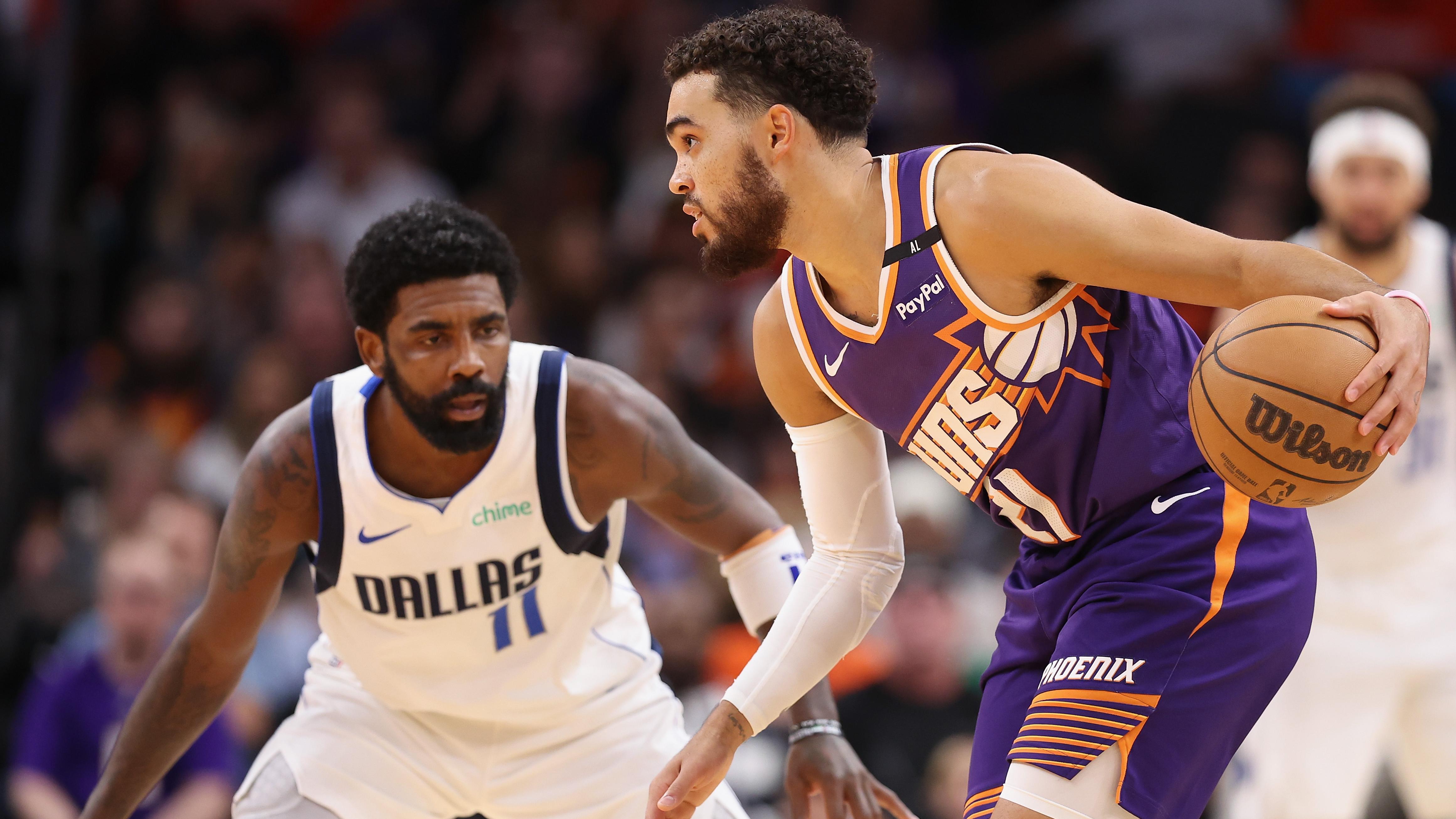 Dallas Mavericks v Phoenix Suns