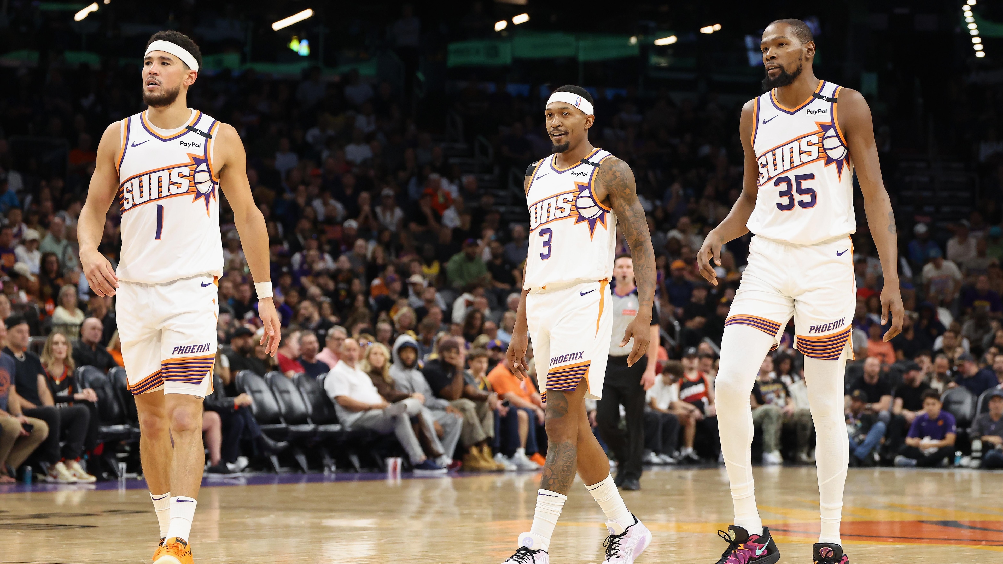 Los Angeles Lakers v Phoenix Suns Los Angeles Lakers v Phoenix Suns