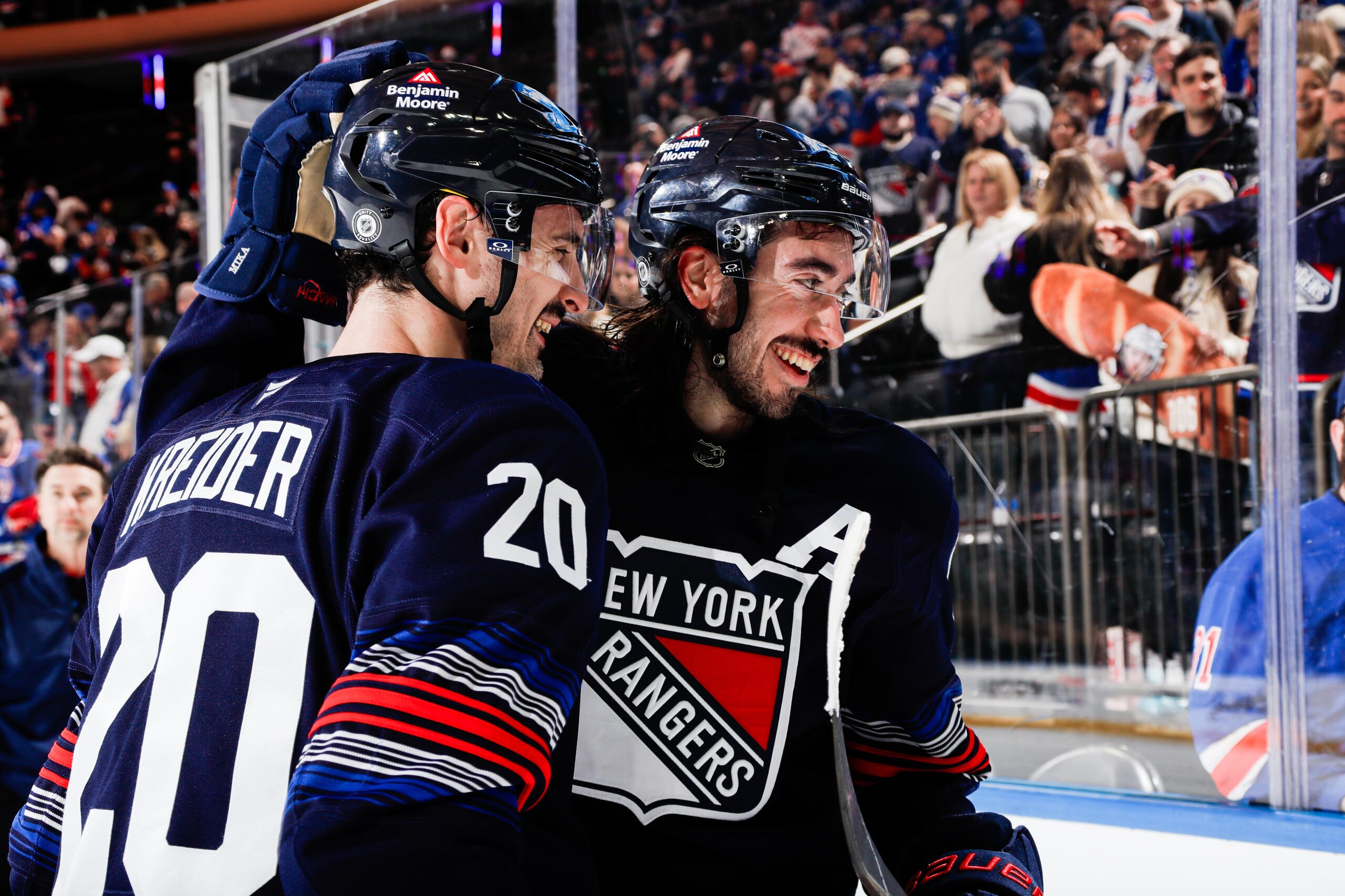New York Islanders v New York Rangers